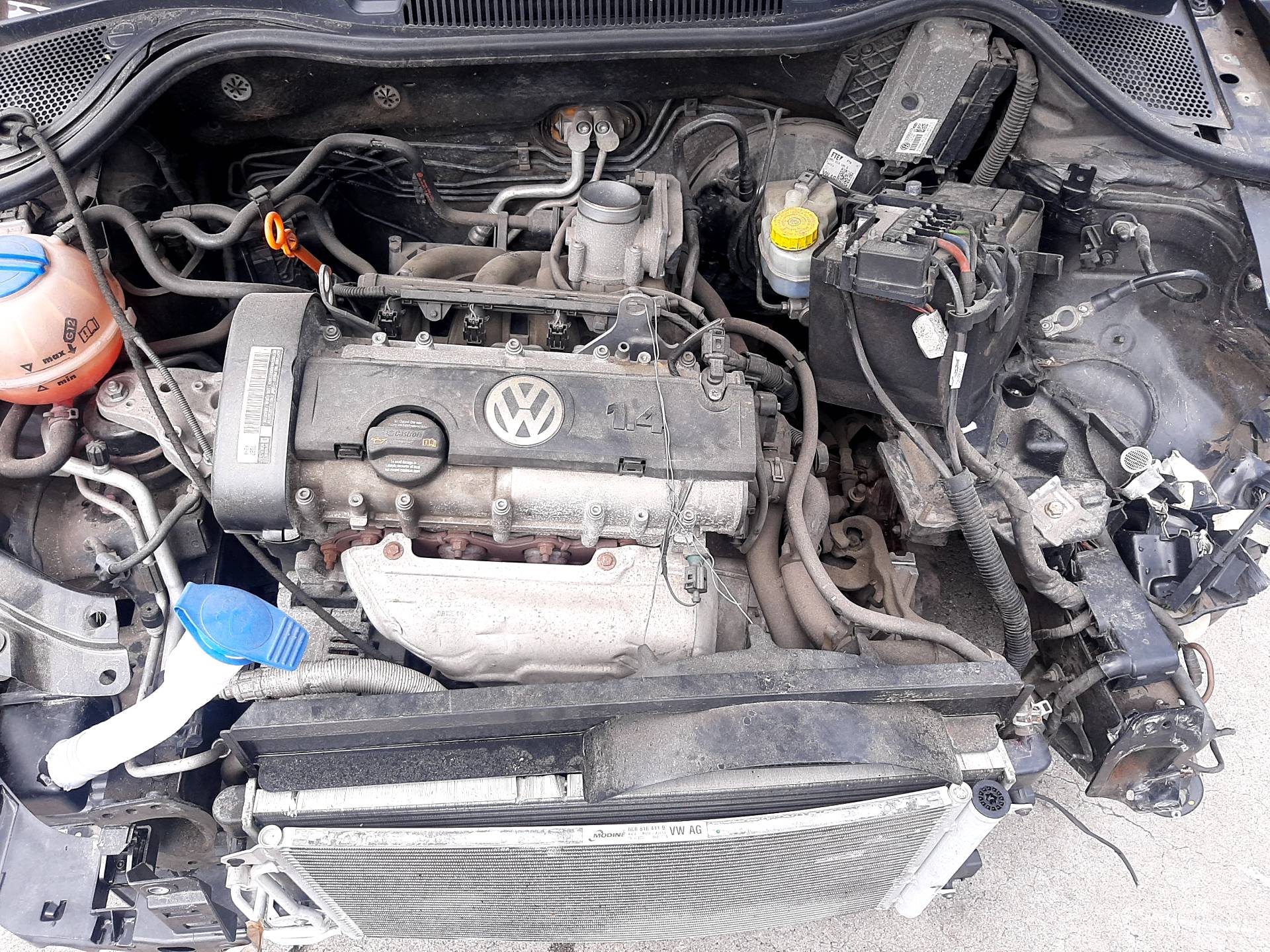 VOLKSWAGEN Polo 6 generation (2017-2024) Hасос кондиционера 6Q0820808F 26410966