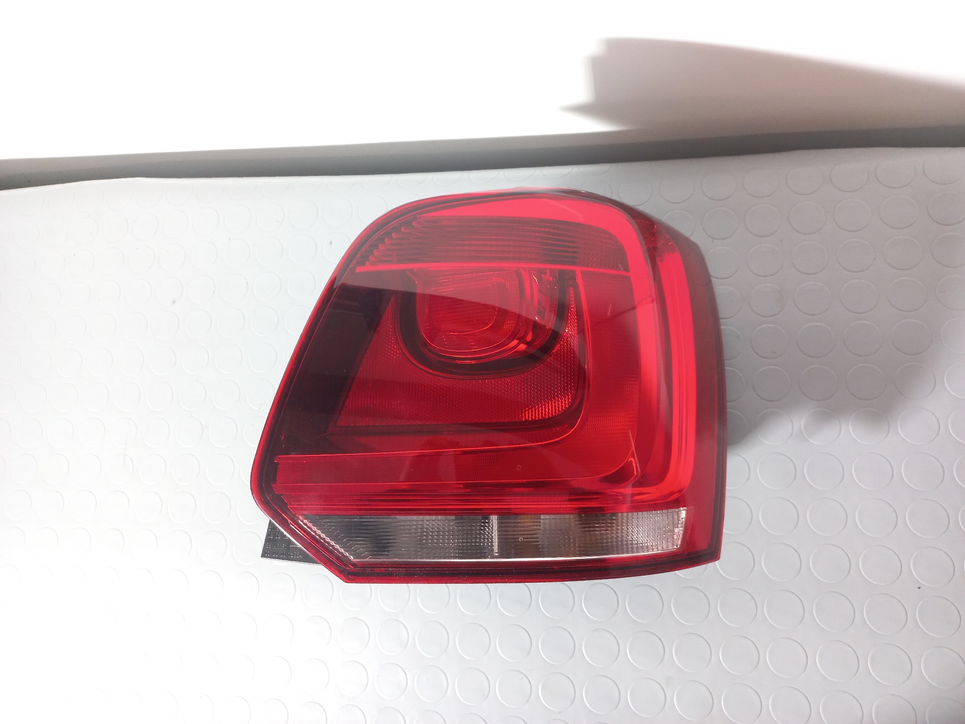 VOLKSWAGEN Polo 5 generation (2009-2017) Rear Right Taillight Lamp 6R0945096N 24891113