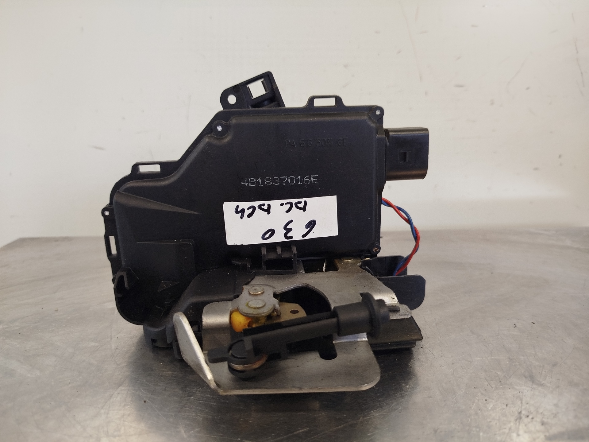 AUDI A4 B6/8E (2000-2005) Front Right Door Lock 4B1837016E 24891062