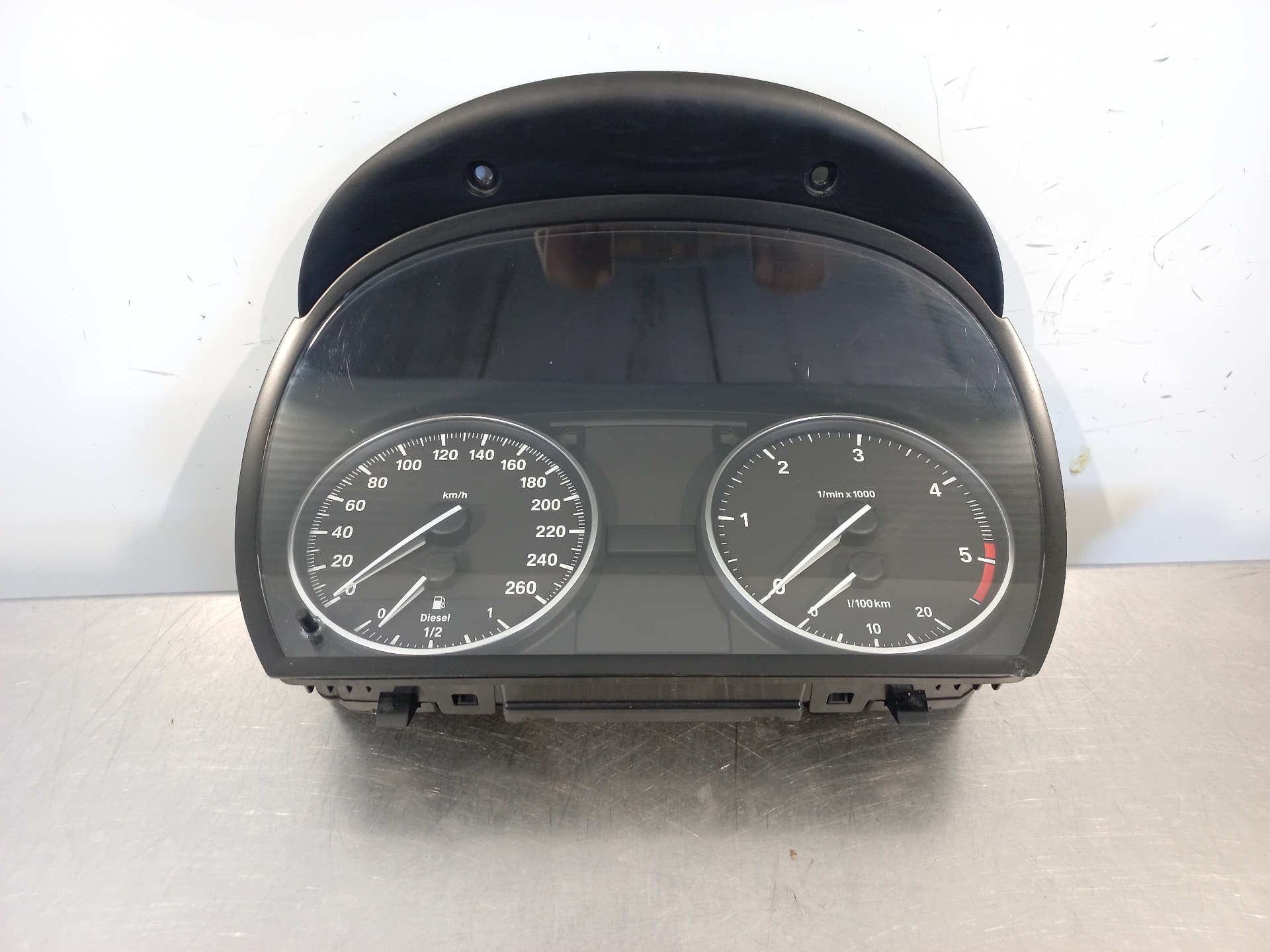 BMW 3 Series E90/E91/E92/E93 (2004-2013) Speedometer 916684603 26414337