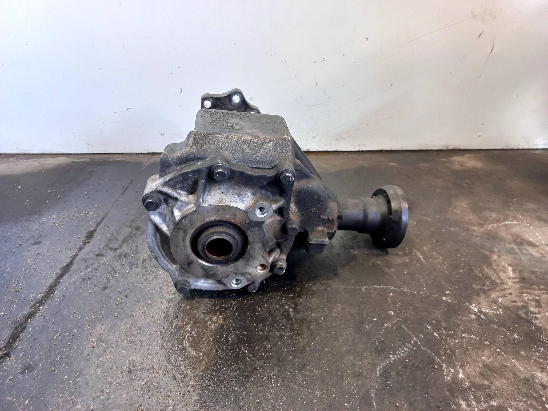 VOLVO XC90 1 generation (2002-2014) Front Transfer Case 30700016 26408775