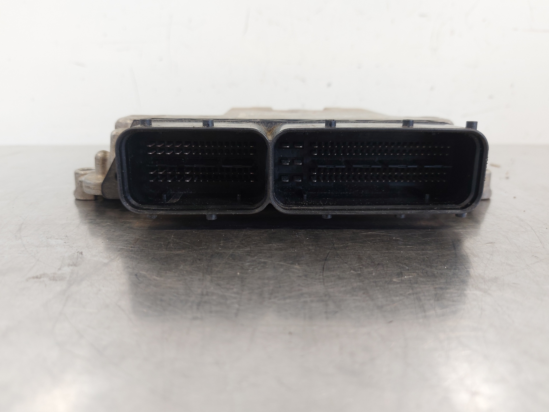 KIA Sportage 3 generation (2010-2015) Engine Control Unit ECU 391202A051 26416686