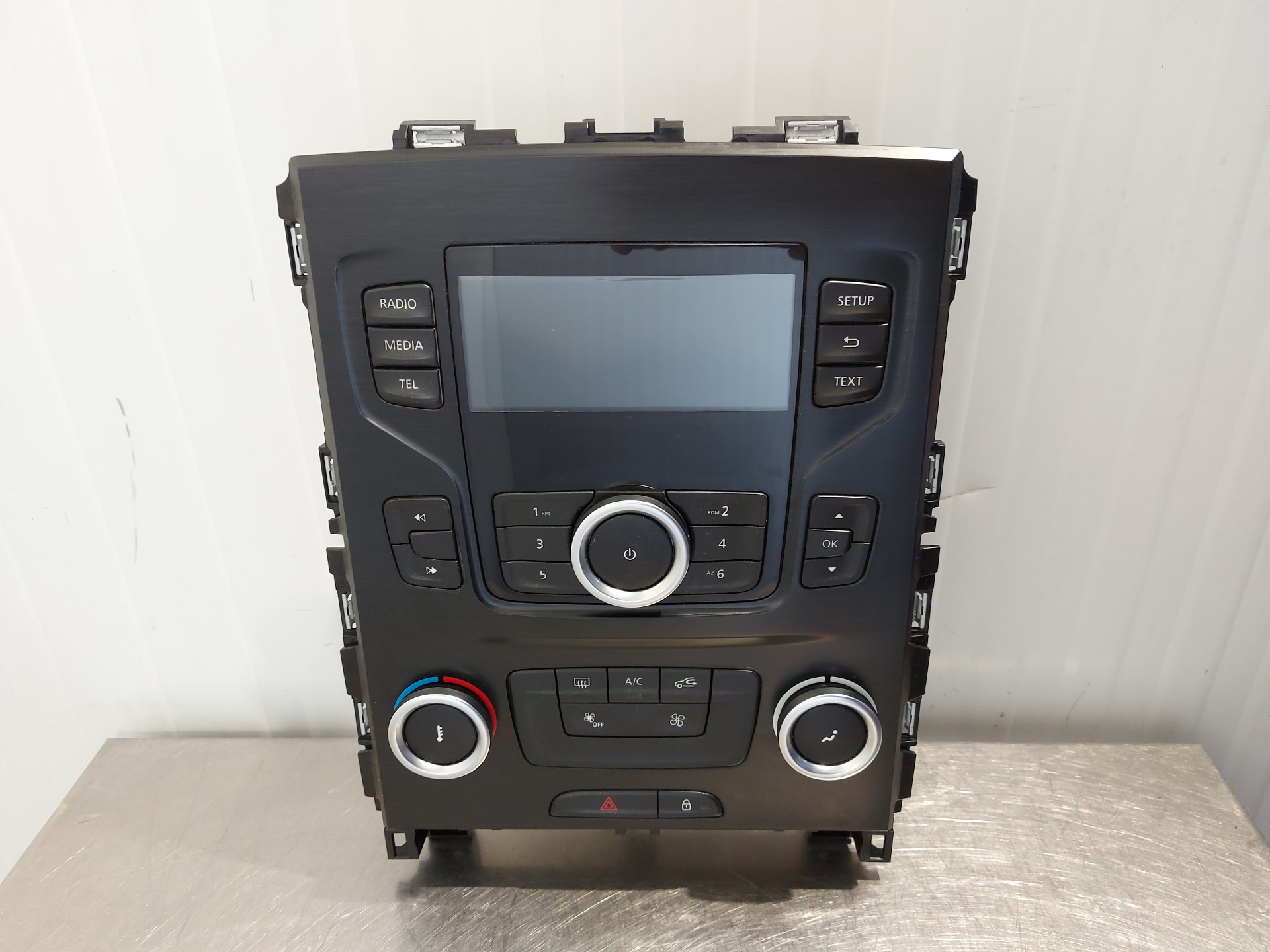 RENAULT Megane 3 generation (2008-2020) Music Player Without GPS 280904419R 24885572