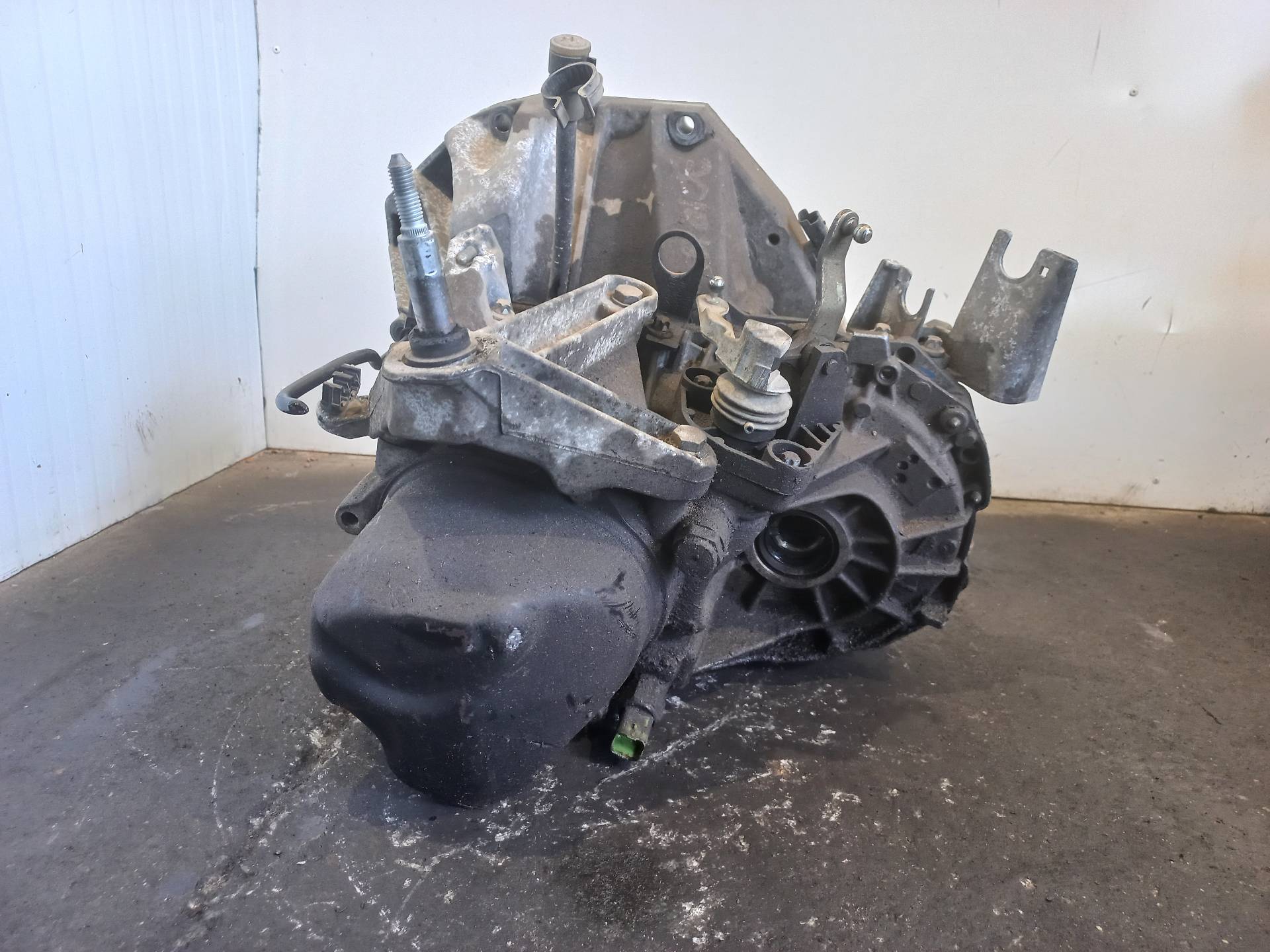 VAUXHALL Коробка передач JR5108 26410367