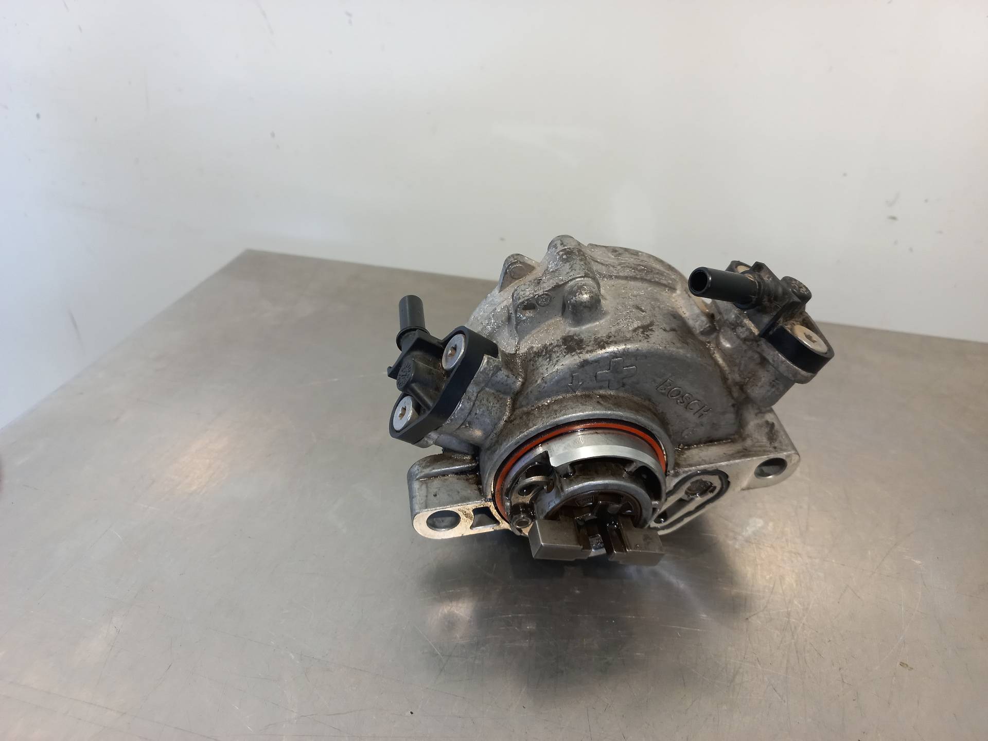 CITROËN C-Elysee 2 generation (2012-2017) Vacuum Pump 9804021880 26411319