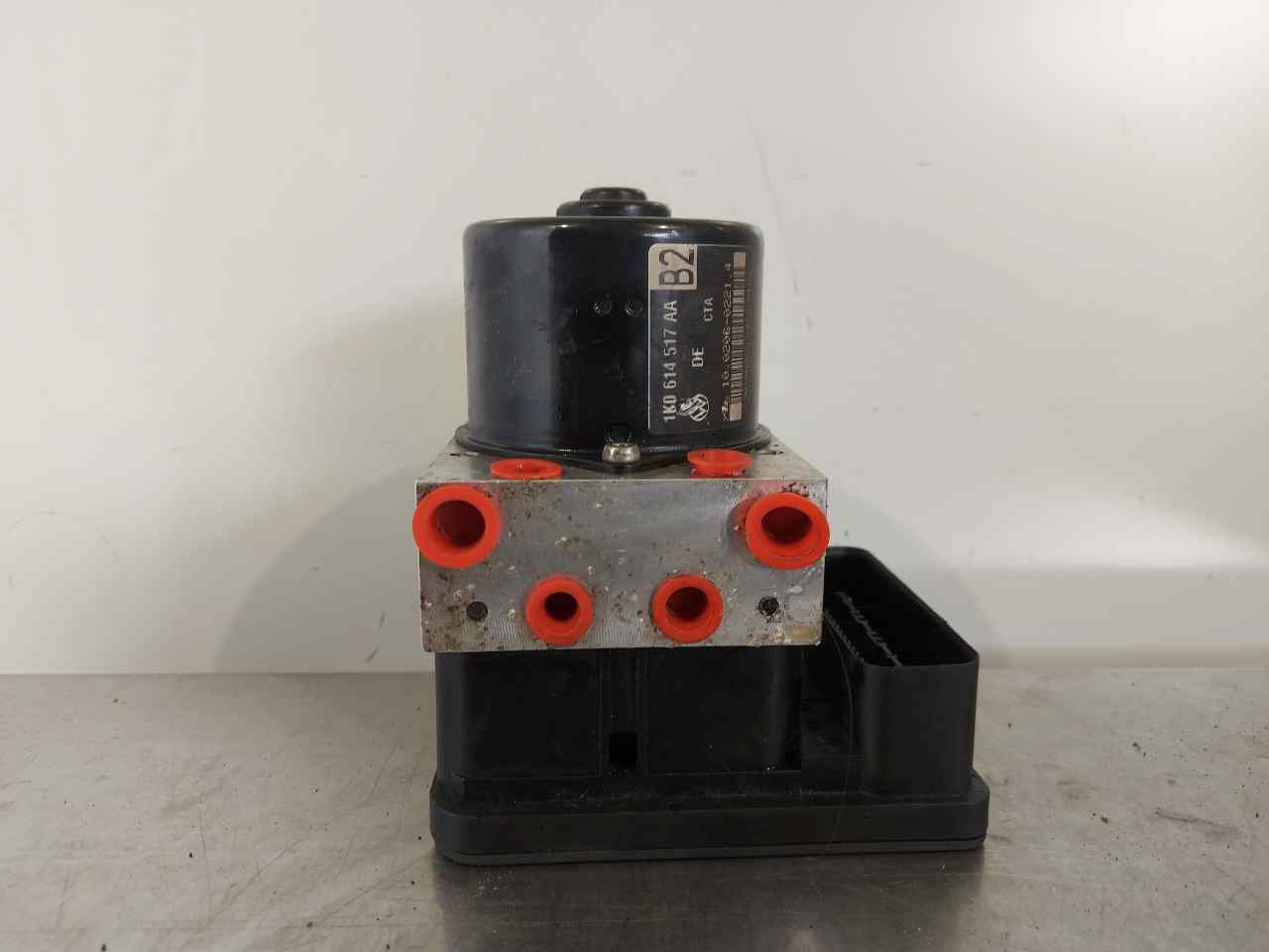 CHEVROLET Leon 2 generation (2005-2012) ABS pump 1K0614517AA 26407540