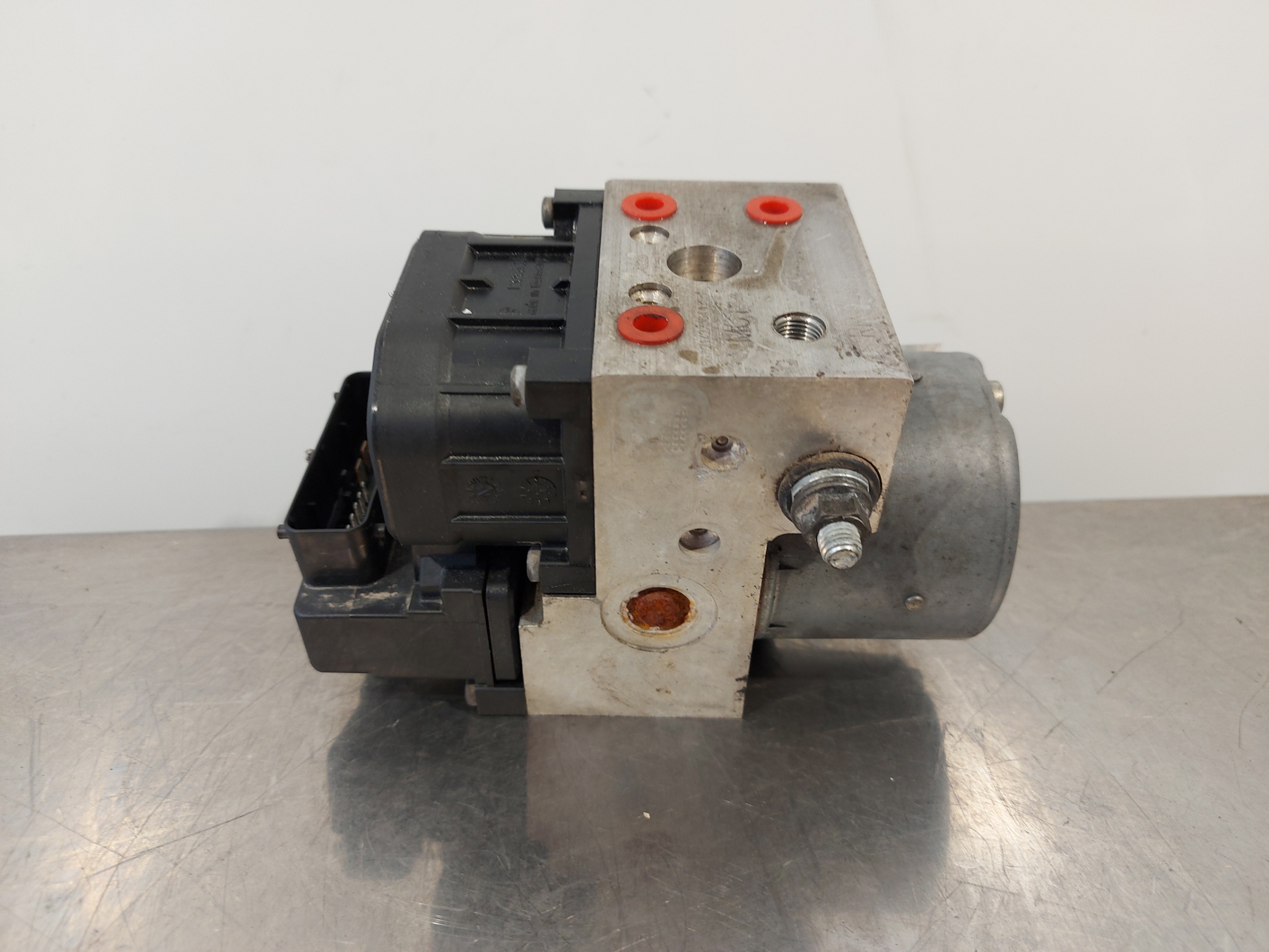 TOYOTA Corolla E120 (2000-2008) ABS Pump 4451002050 26406788