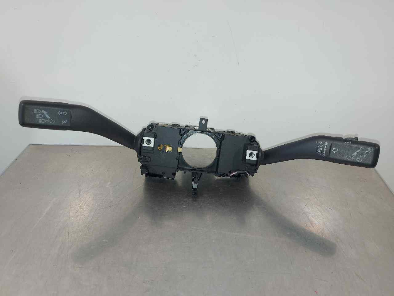 SEAT Toledo 4 generation (2012-2020) Otočte ovládací gombík 6RA953501H 26407265