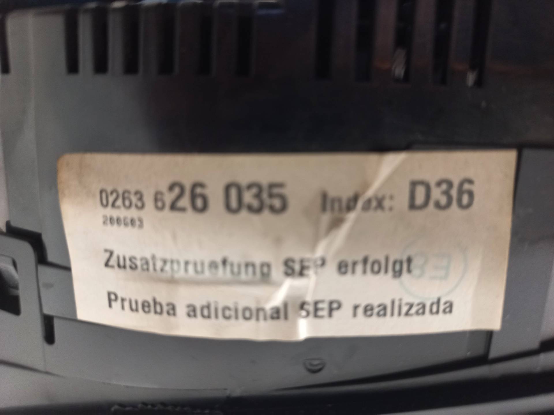 SUZUKI A4 B6/8E (2000-2005) Sebességmérő műszer 8E0920900K 24885486