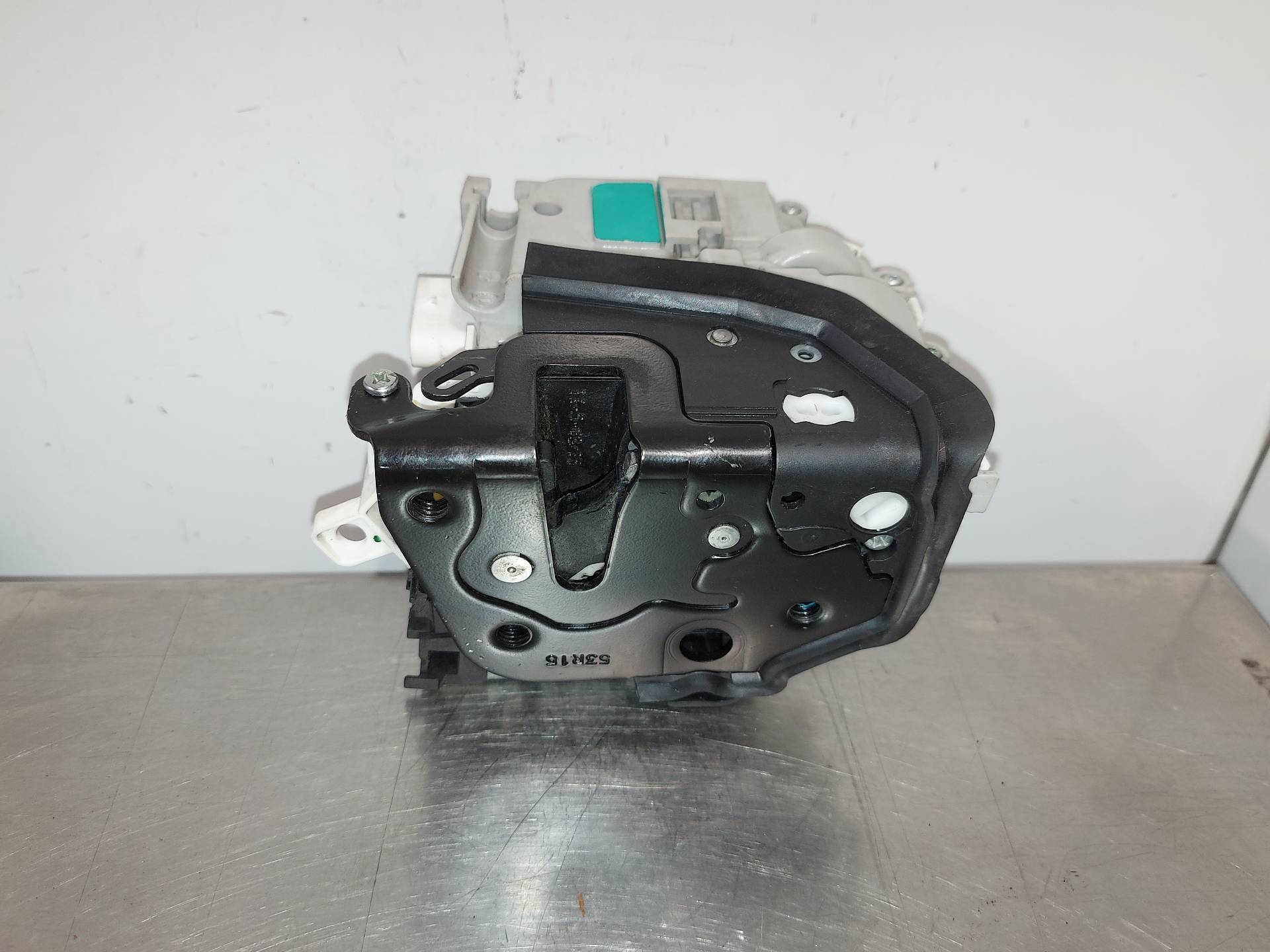 AUDI A3 8V (2012-2020) Κλείδωμα Δεξιάς Προσόψεως Πόρτας 8X1837016C 26410622