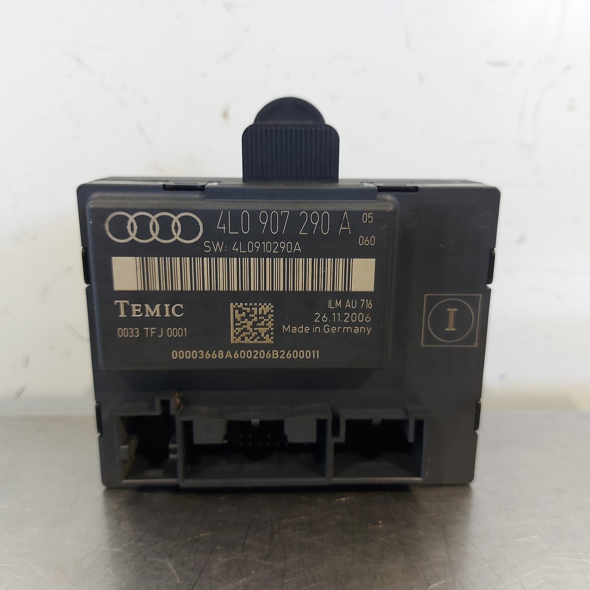 AUDI Q7 4L (2005-2015) Other Control Units 4L0907290A 26414237