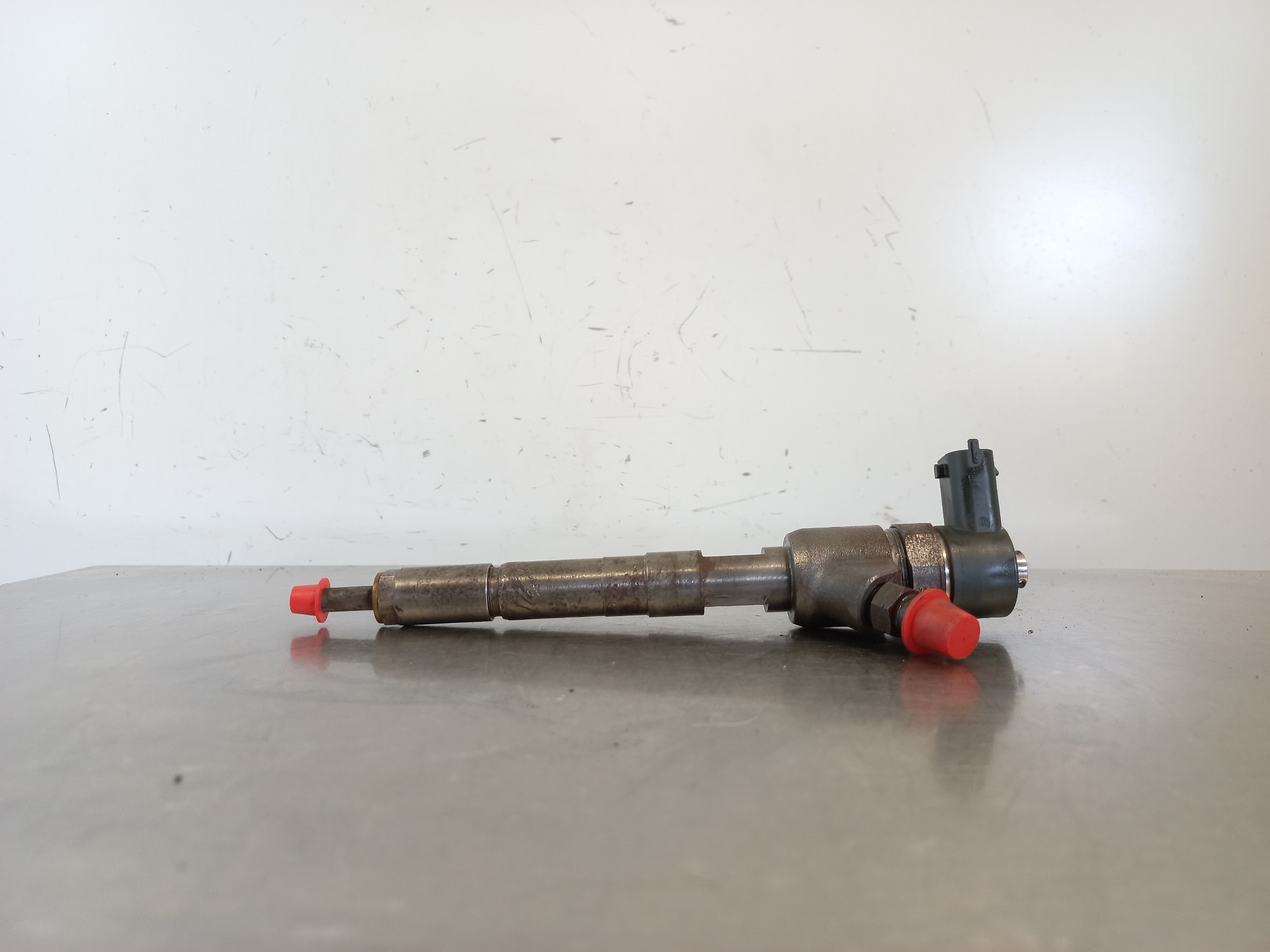 RENAULT Fuel Injector 0445110083 26415077