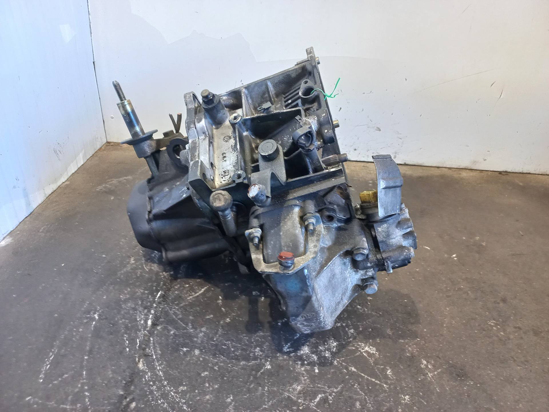 OPEL Vectra B (1995-1999) Gearbox 20TB27 25791434