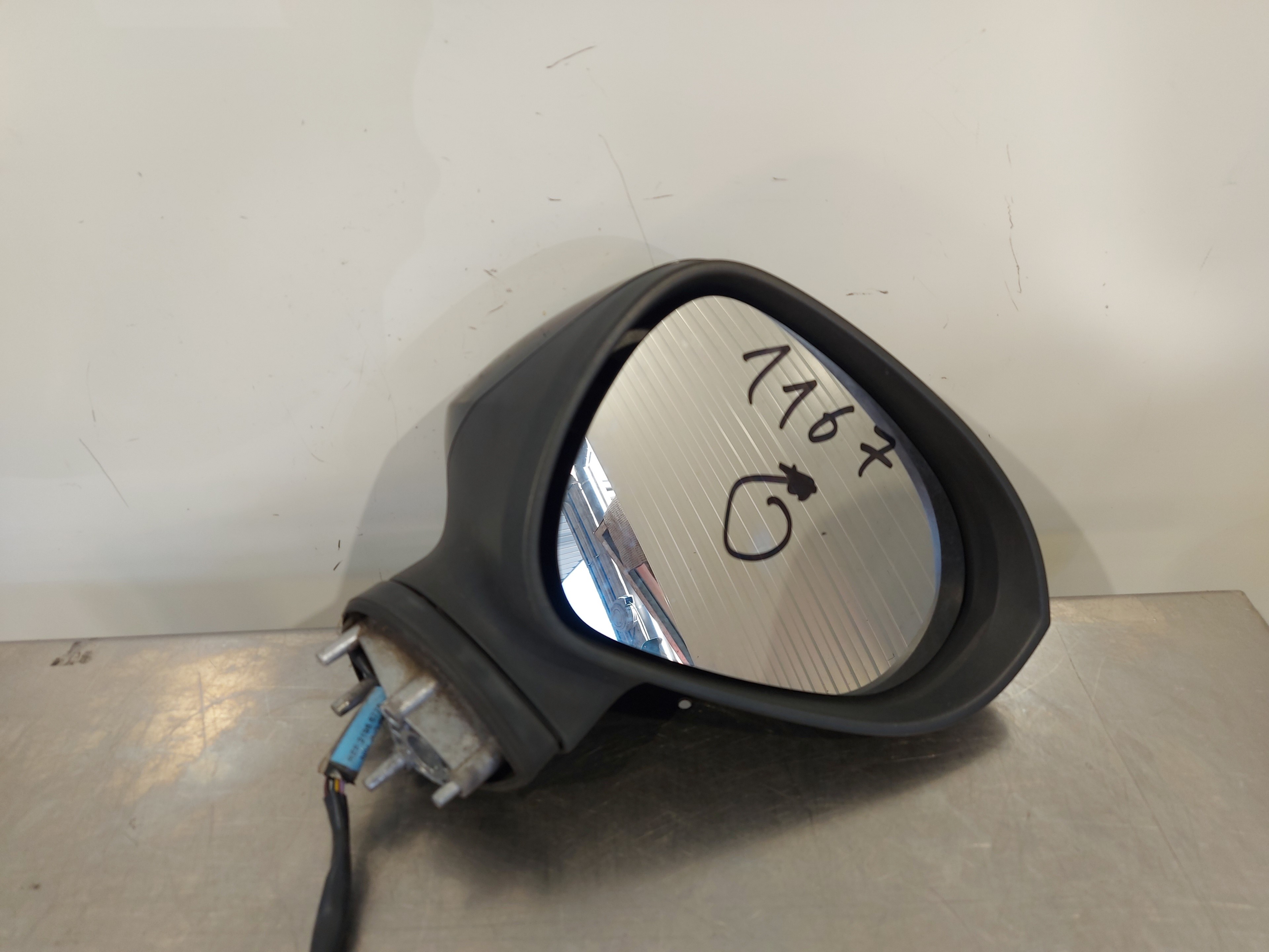 FIAT 500L 1 generation (2012-2024) Right Side Wing Mirror 26408999