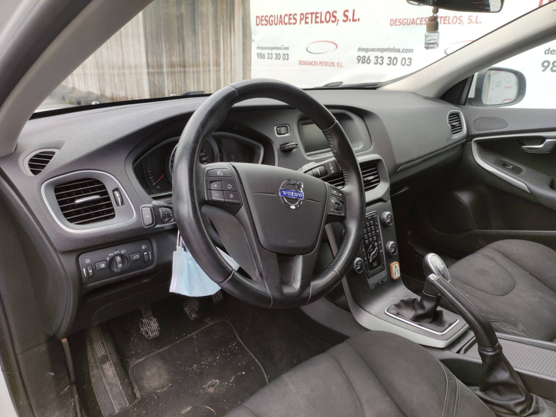 VOLVO V40 2 generation (2012-2020) Генератор 30659390 26409282