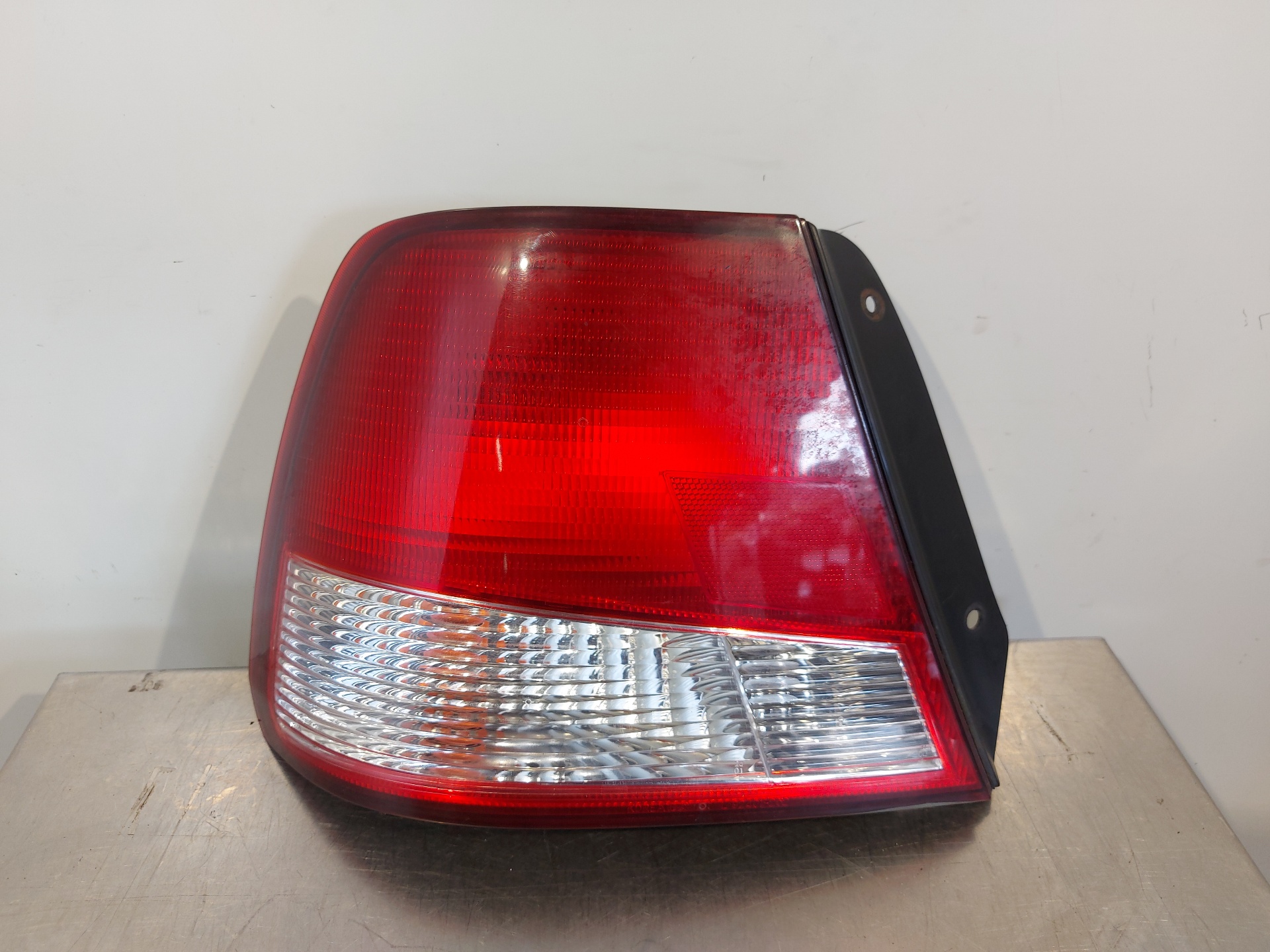 HYUNDAI Accent LC (1999-2013) Rear Left Taillight 26409939