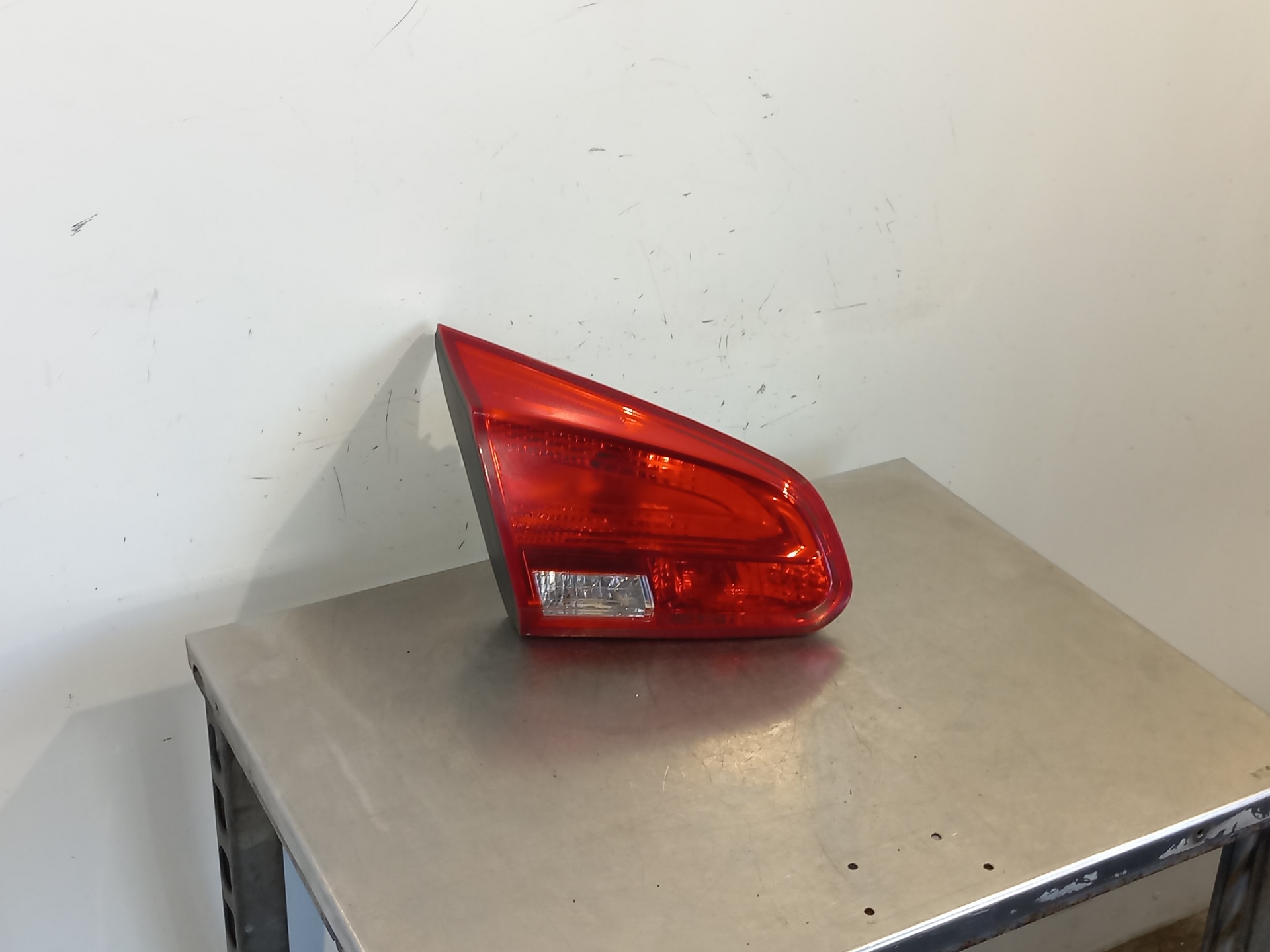 KIA Cee'd 2 generation (2012-2018) Rear Left Taillight 92403A20 26417638