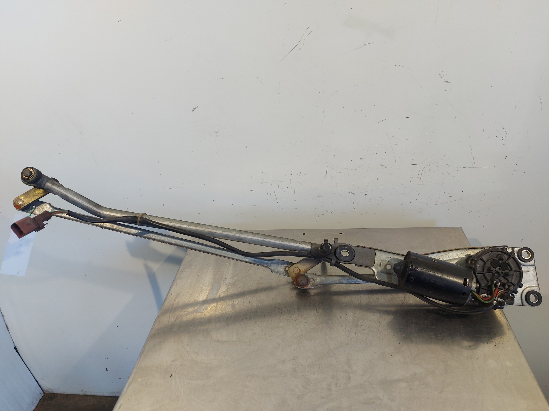 CITROËN Xsara 1 generation (1997-2004) Front Windshield Wiper Mechanism 0390241374 26416634