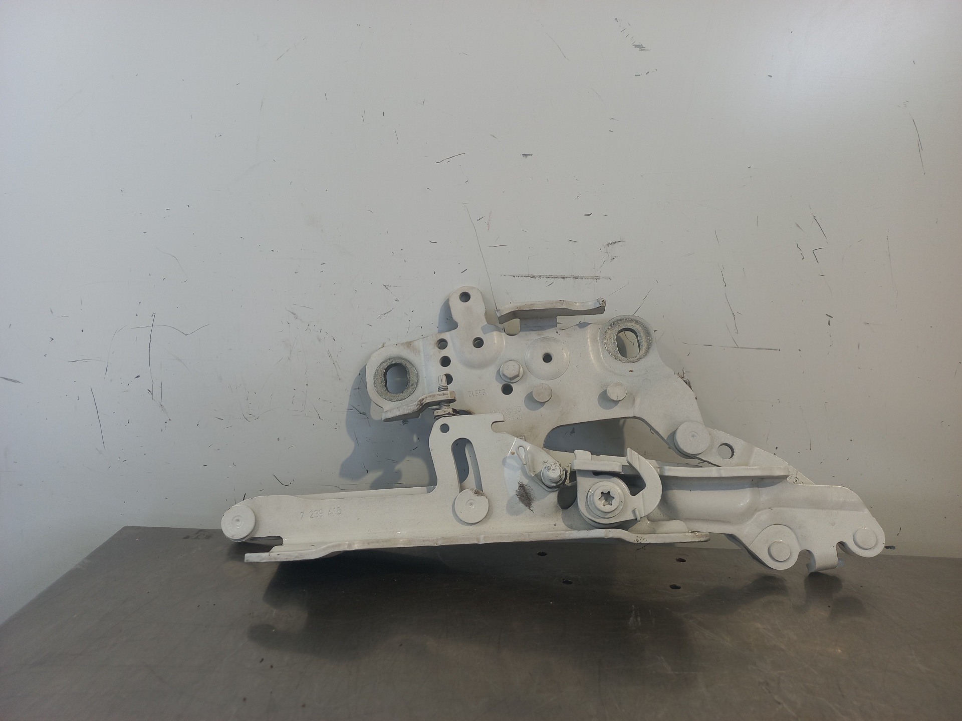 BMW 1 Series F20/F21 (2011-2020) Ostatné časti karosérie 7239415 24914761