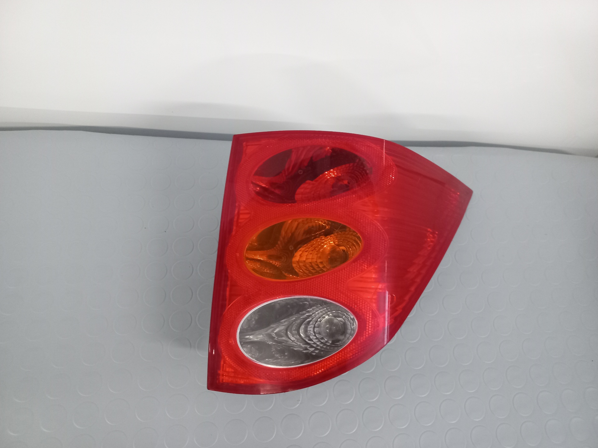 PEUGEOT 1007 1 generation (2005-2009) Rear Right Taillight Lamp 9646116880 24889086