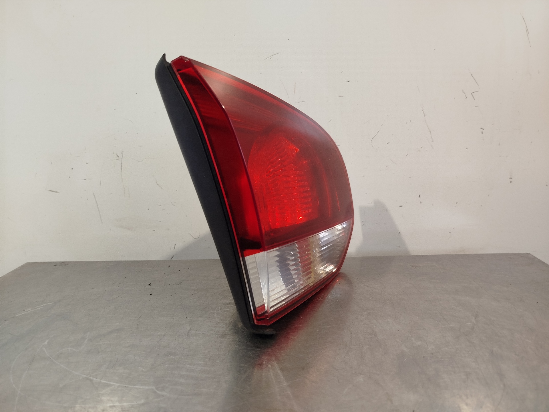 CHEVROLET Golf 6 generation (2008-2015) Rear Left Taillight 5K0945093AA 24890490