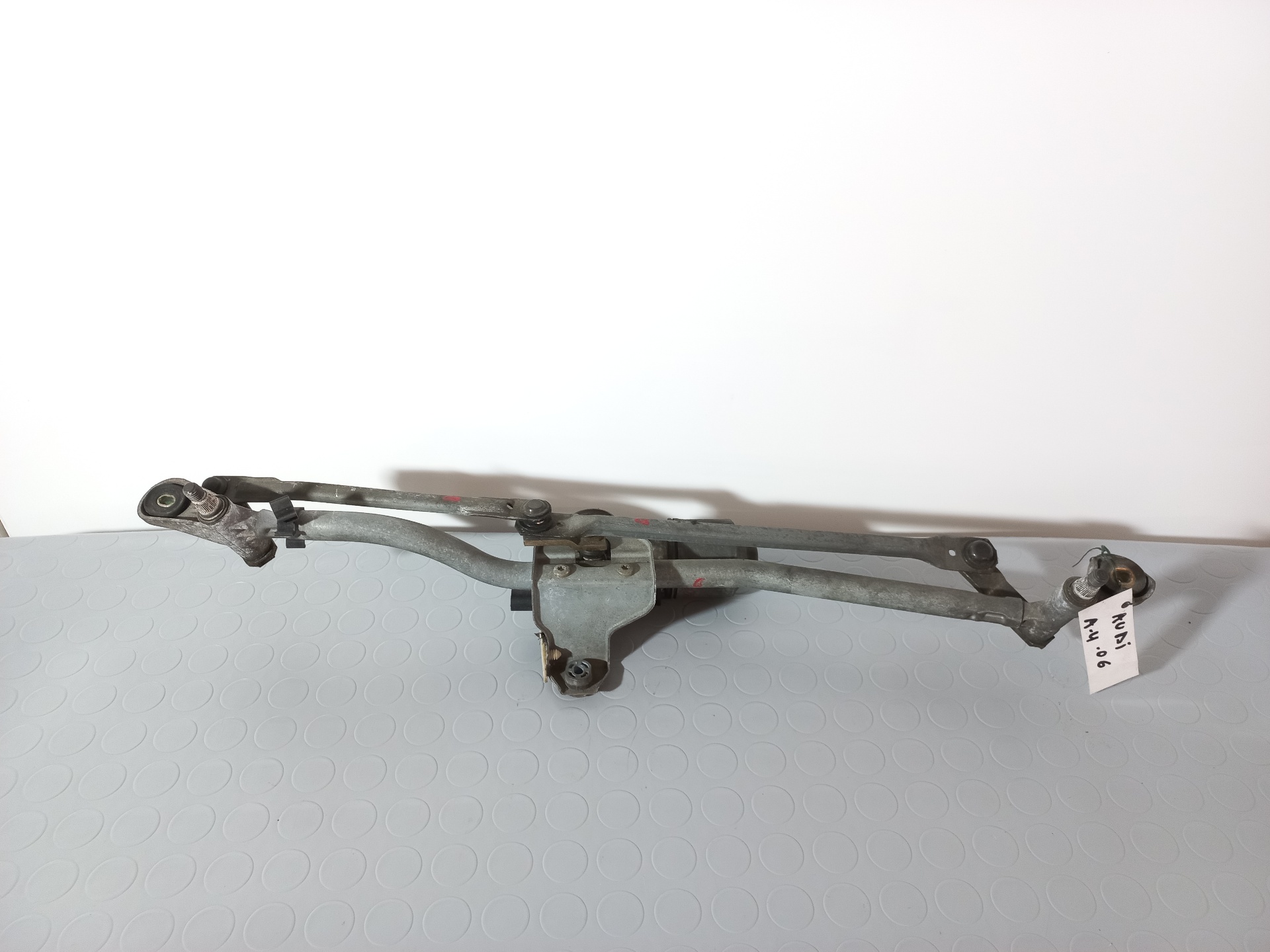 AUDI A4 B7/8E (2004-2008) Front Windshield Wiper Mechanism 8E1955119 24889358