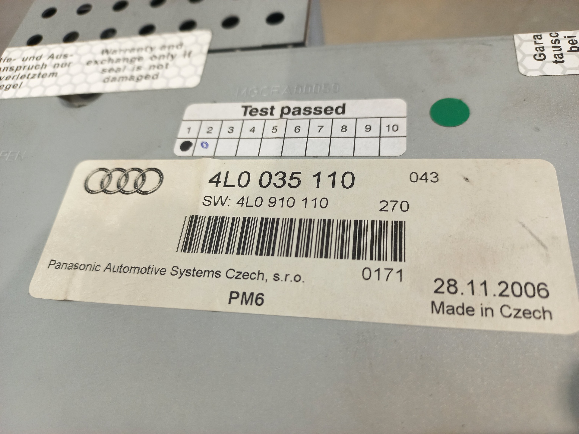 AUDI Q7 4L (2005-2015) Музичний плеєр без GPS 4L0035110 26414678