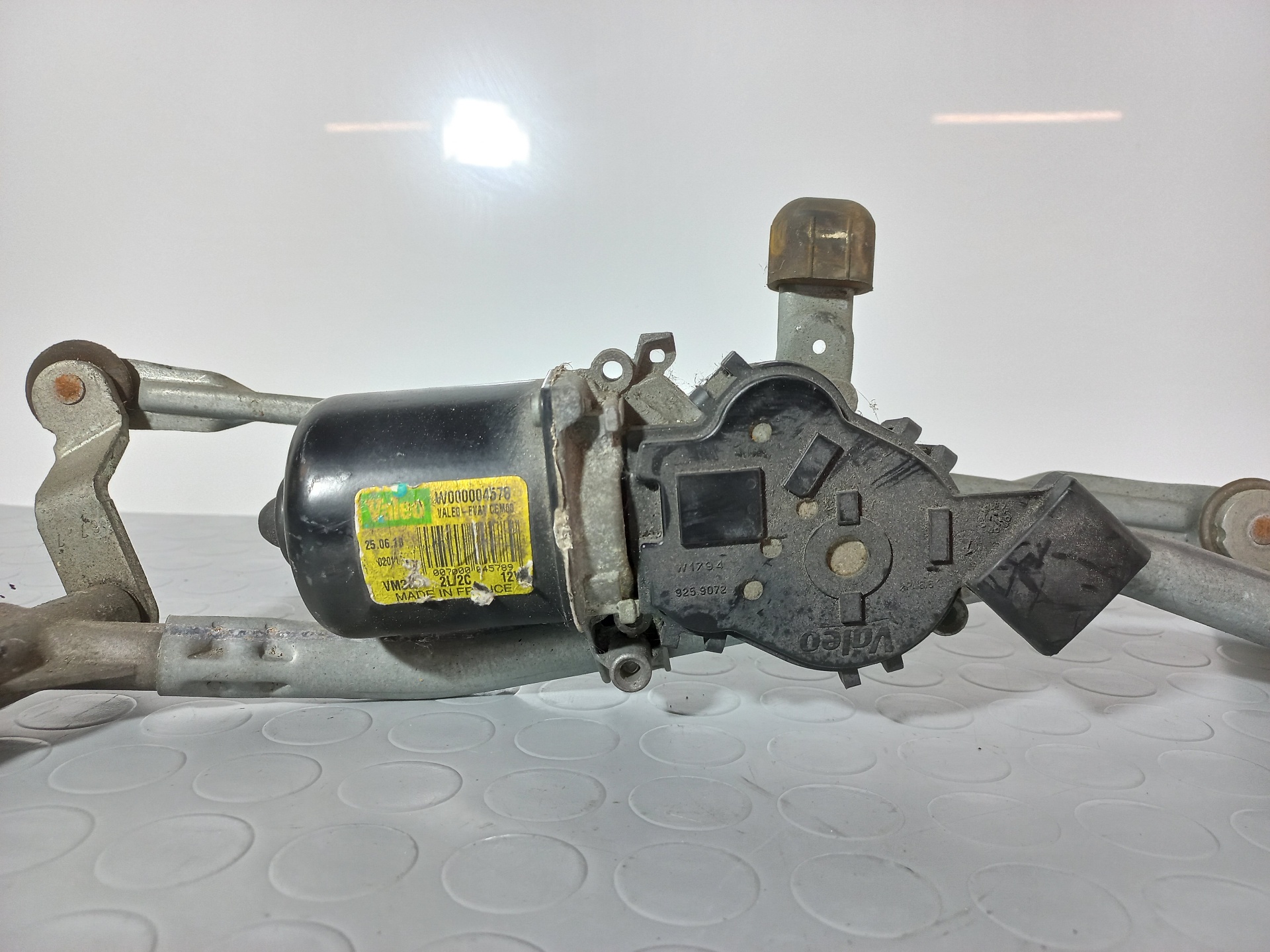 CITROËN C3 2 generation (2009-2016) Front Windshield Wiper Mechanism 9683622480 24890764