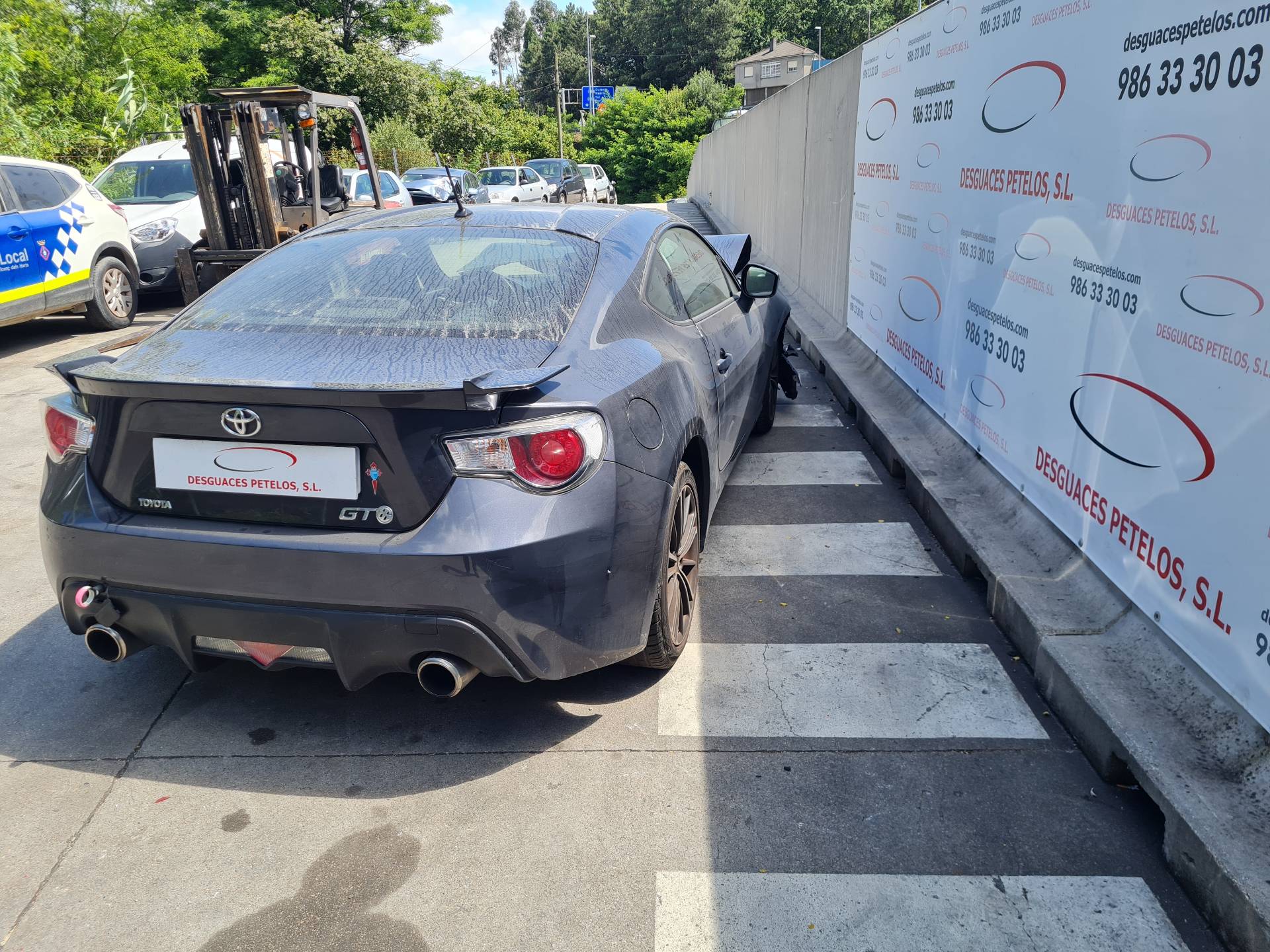 TOYOTA GT 86 Μπροστινή Αριστερή Γρίλια 26411222