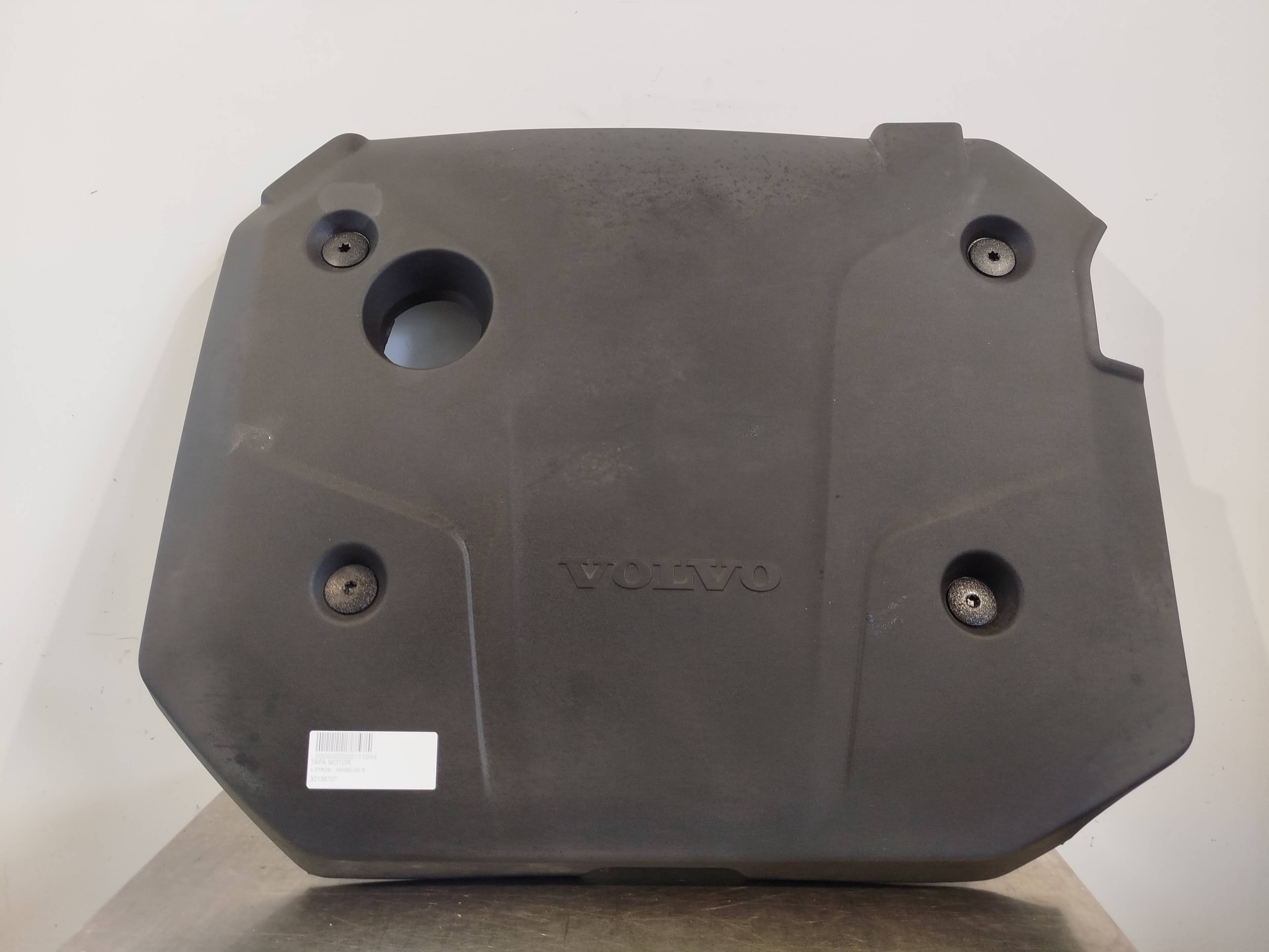 VOLVO XC60 1 generation (2008-2017) Engine Cover 32138707 26415985