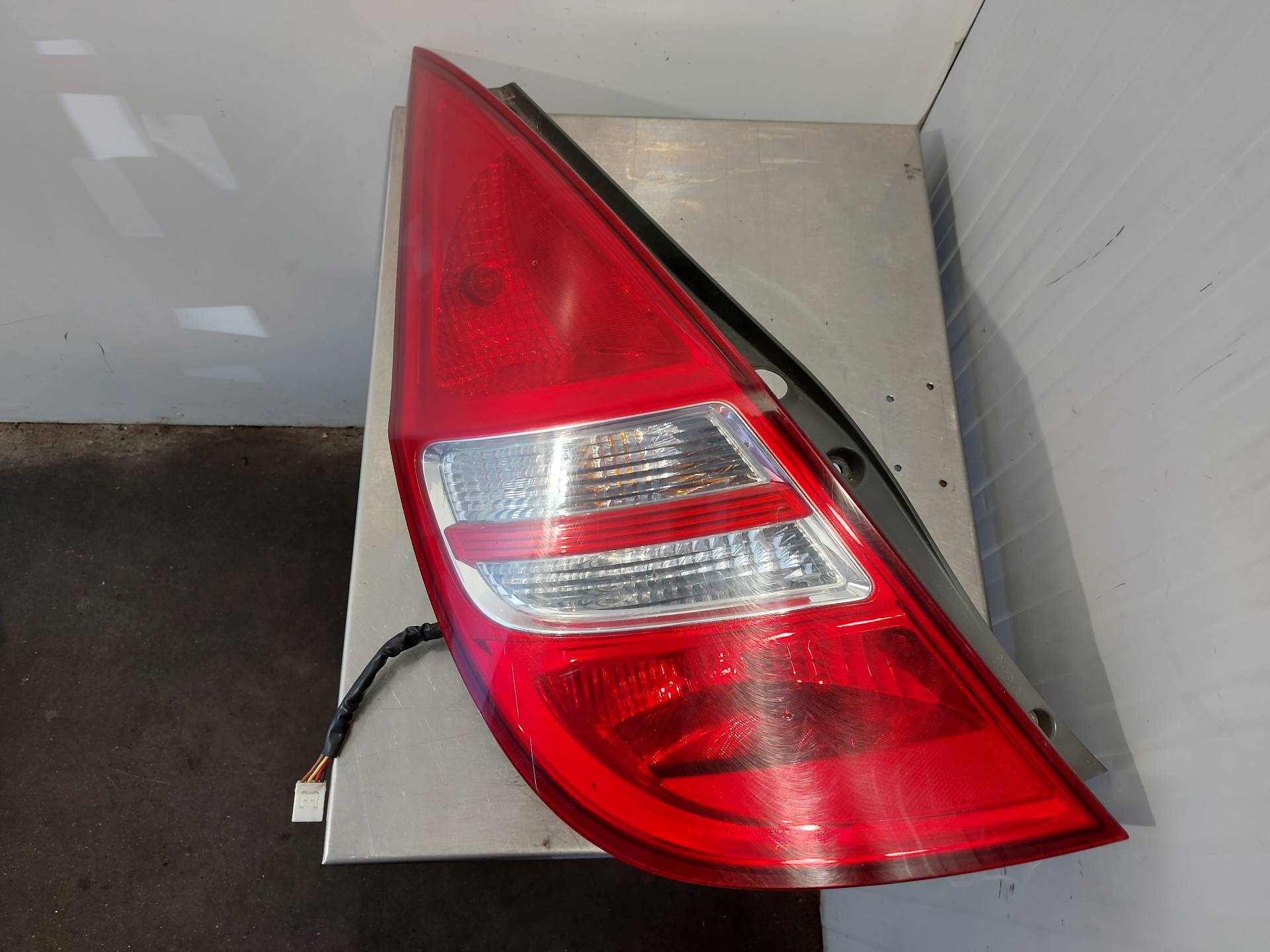 HYUNDAI i30 FD (1 generation) (2007-2012) Rear Left Taillight 924012R0 26410665