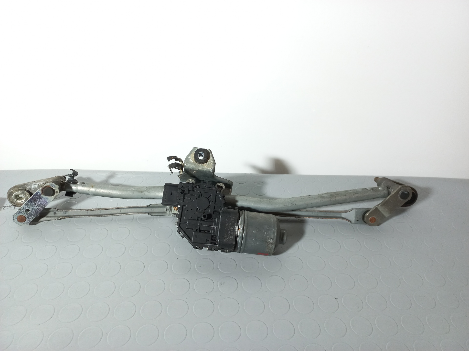 SEAT Exeo 1 generation (2009-2012) Front Windshield Wiper Mechanism 8E1955023E 24891162