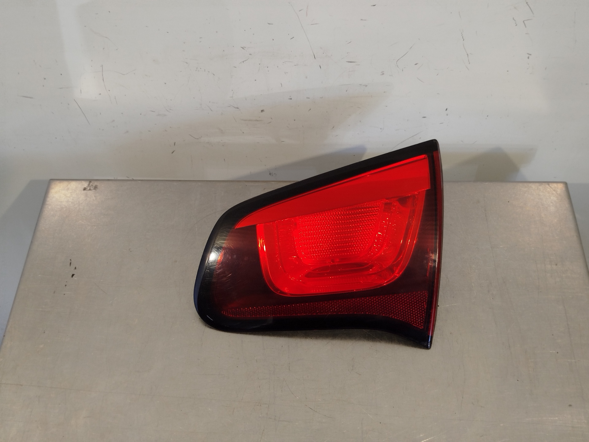 CITROËN DS3 1 generation (2010-2015) Rear Right Taillight Lamp 9685225480 24891420