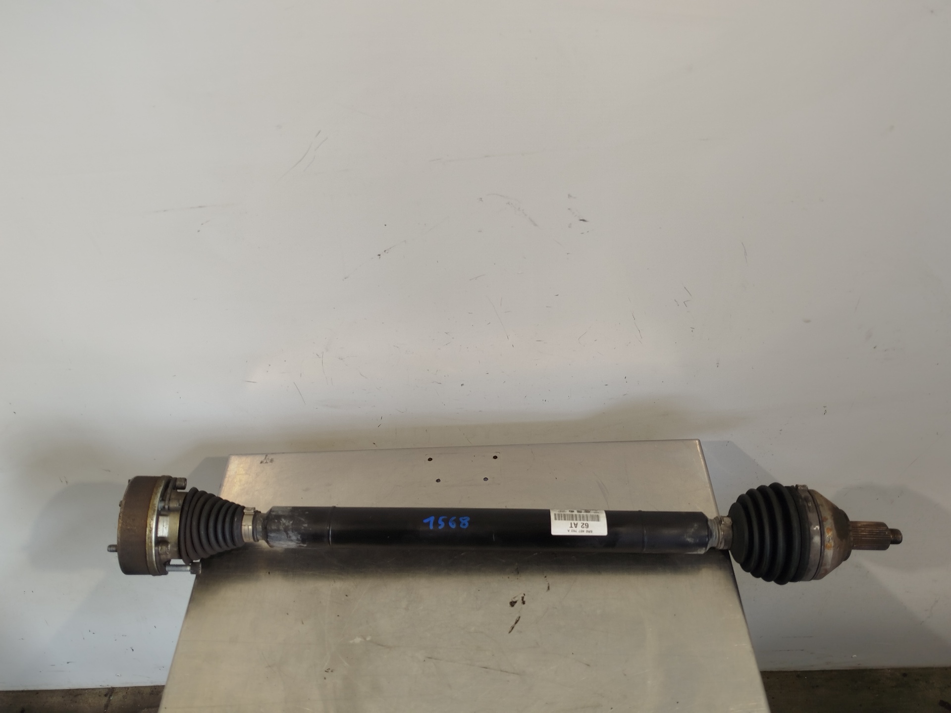 AUDI A1 8X (2010-2020) Front Right Driveshaft 6R0407762A 24890273