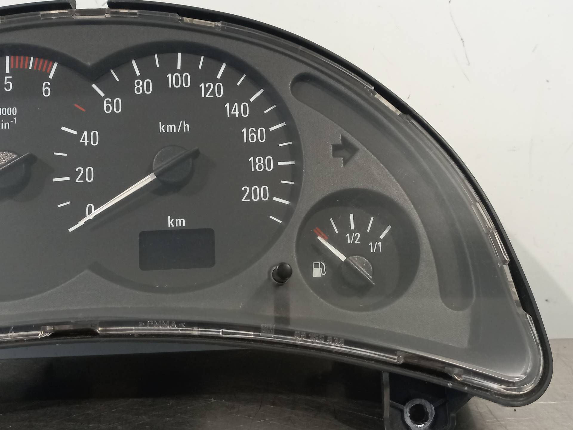 RENAULT Corsa C (2000-2006) Speedometer 13140231LA 24887071