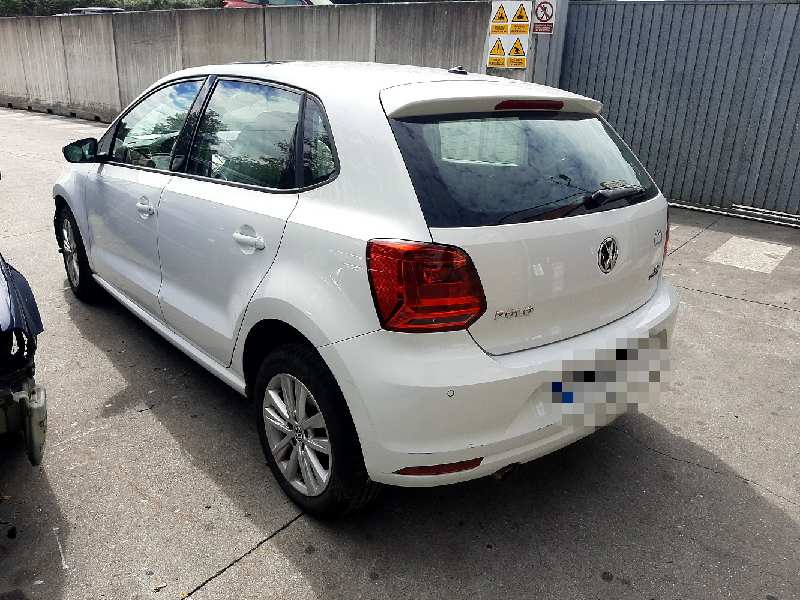 VOLKSWAGEN Polo 5 generation (2009-2017) Генератор 04B903023D 26459564