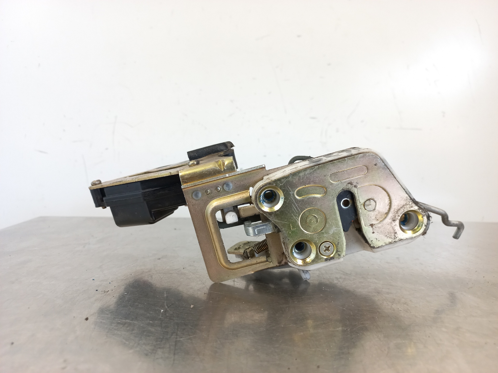 DAEWOO Matiz M100 (1998-2001) Rear Left Door Lock 26414683