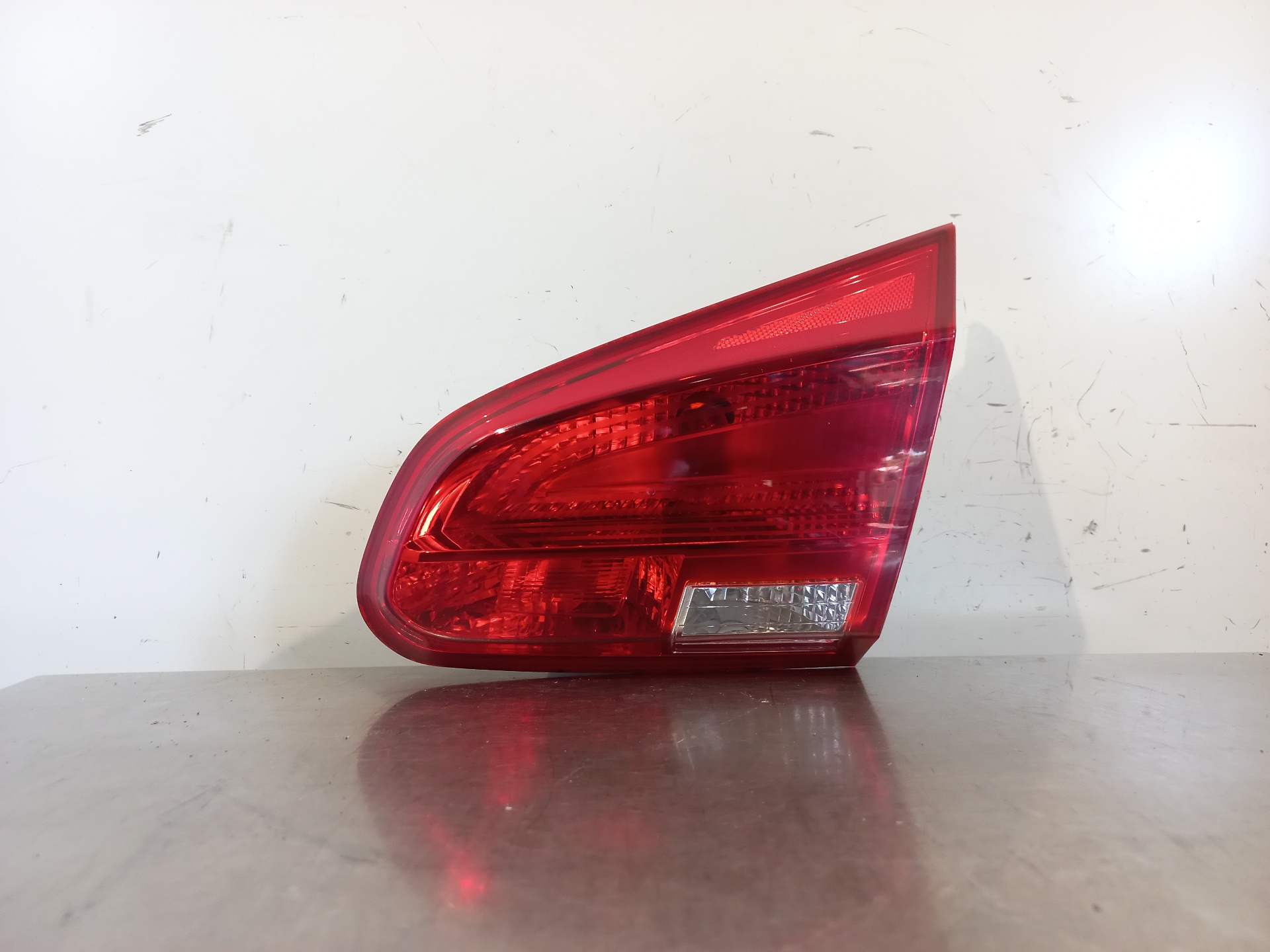 KIA Cee'd 2 generation (2012-2018) Rear Right Taillight Lamp 92404A20 25713688