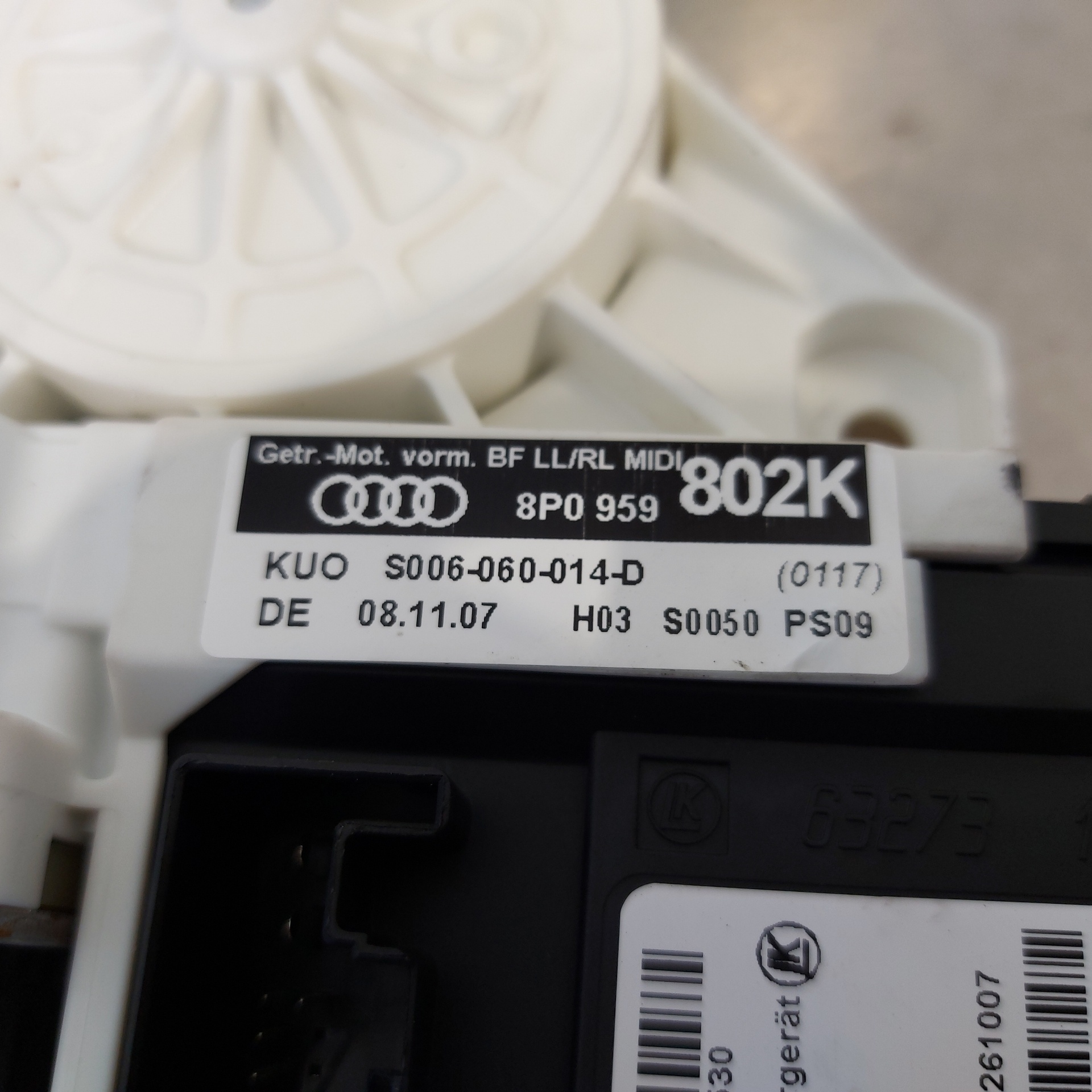 AUDI A3 8P (2003-2013) Motor de control geam ușă dreapta față 8P0959802K 24890784