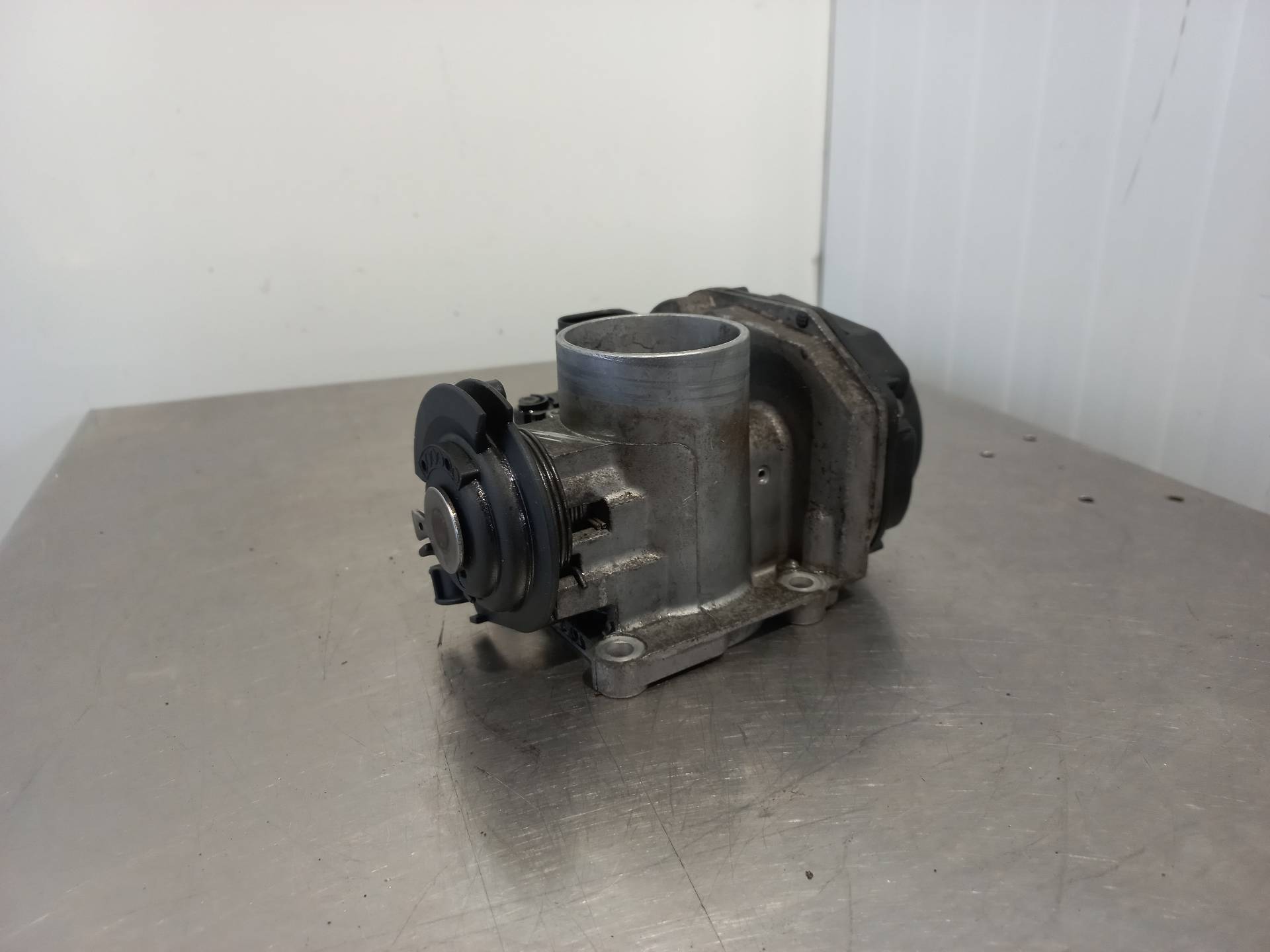 SEAT Arosa 6H (1997-2004) Throttle Body 030133064F 26411236