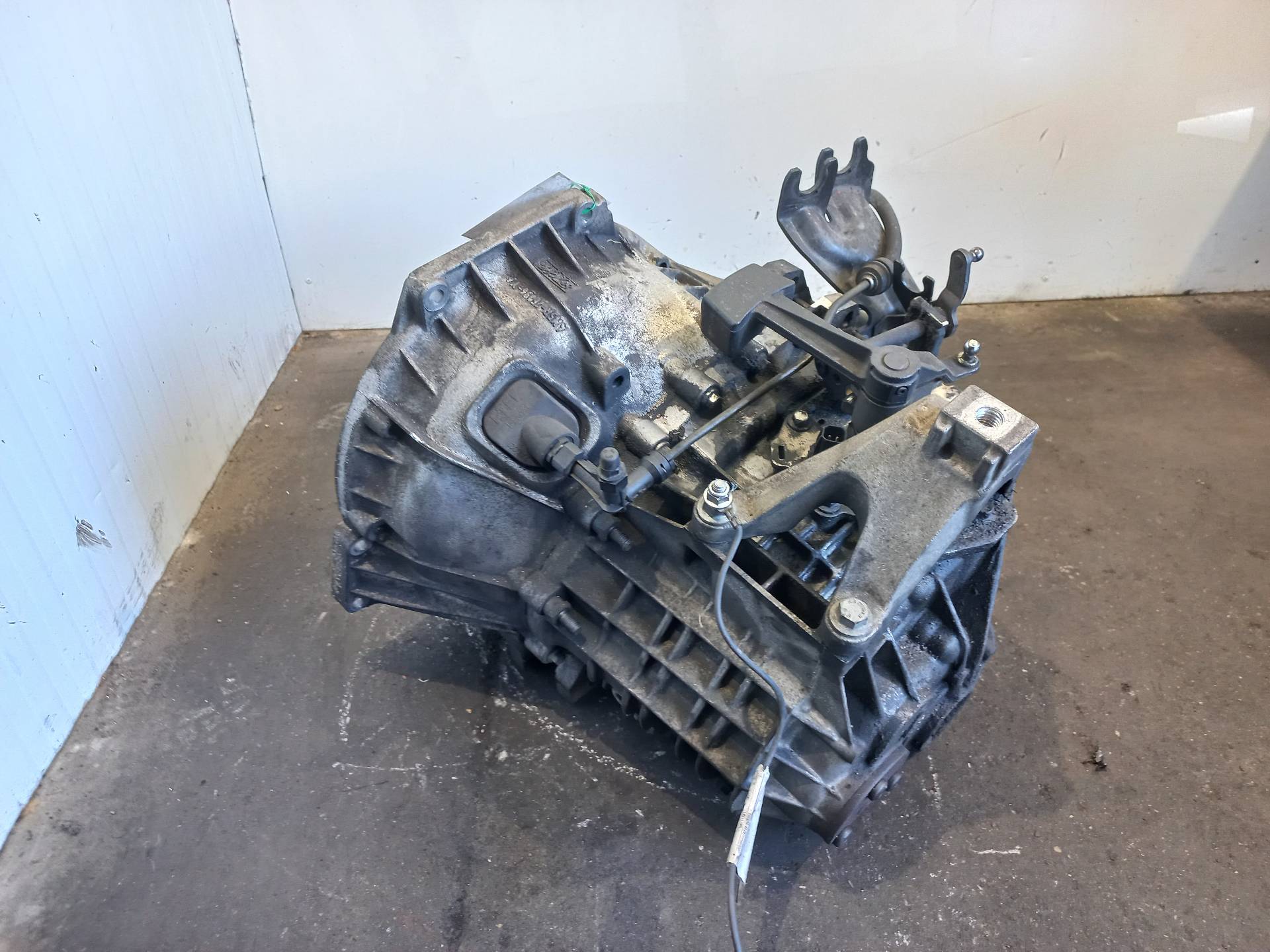 FORD Focus 2 generation (2004-2011) Gearbox 4M5R7002YA 25791423