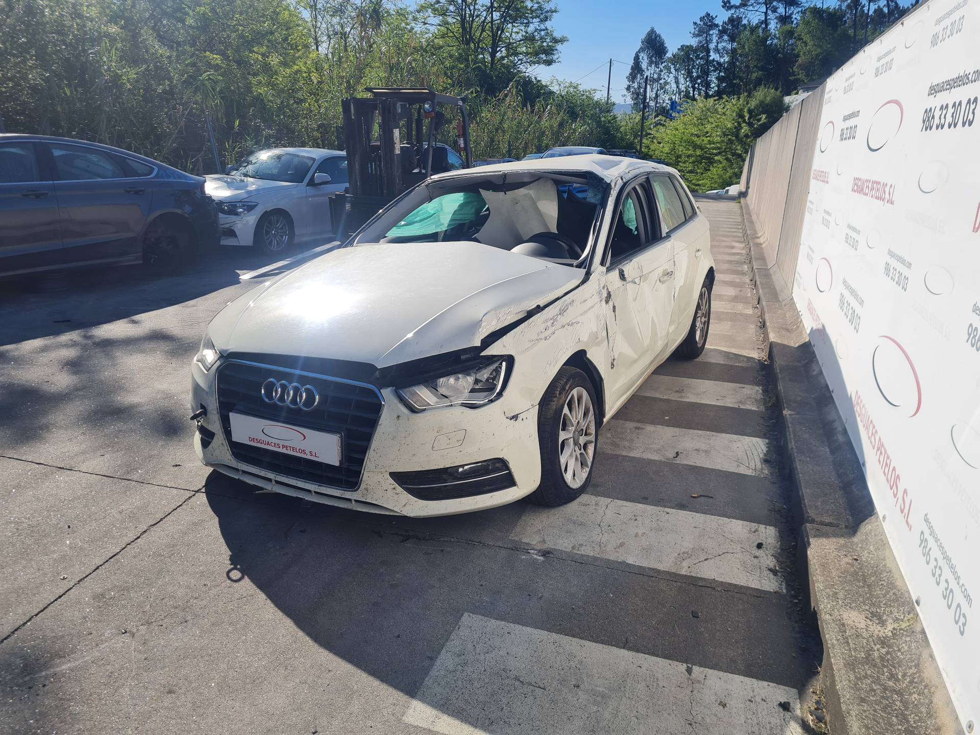 AUDI A3 8V (2012-2020) Другие внутренние детали 8V0857273K 26414759