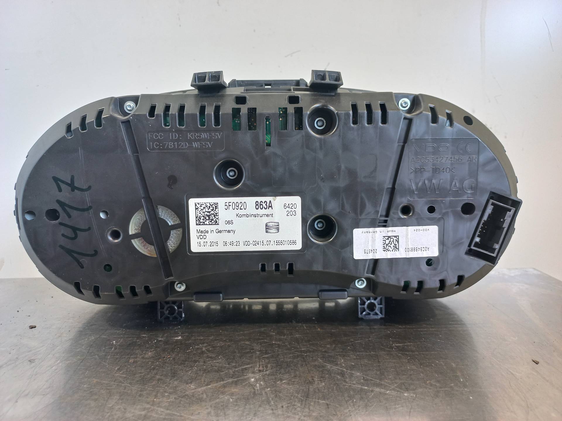 SEAT Leon 3 generation (2012-2020) Speedometer 5F0920863A 26410945