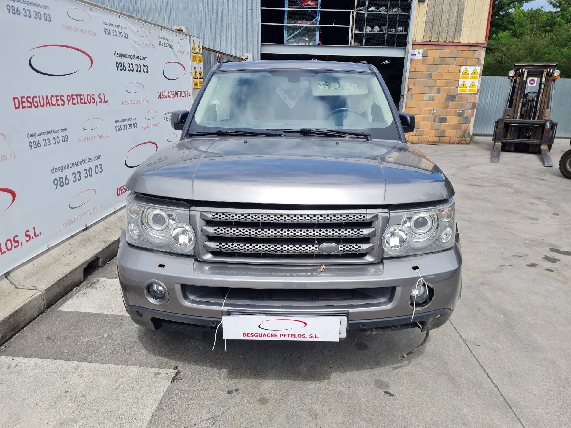 LAND ROVER Range Rover Sport 1 generation (2005-2013) Другие внутренние детали 8H2210E889AB 26410797