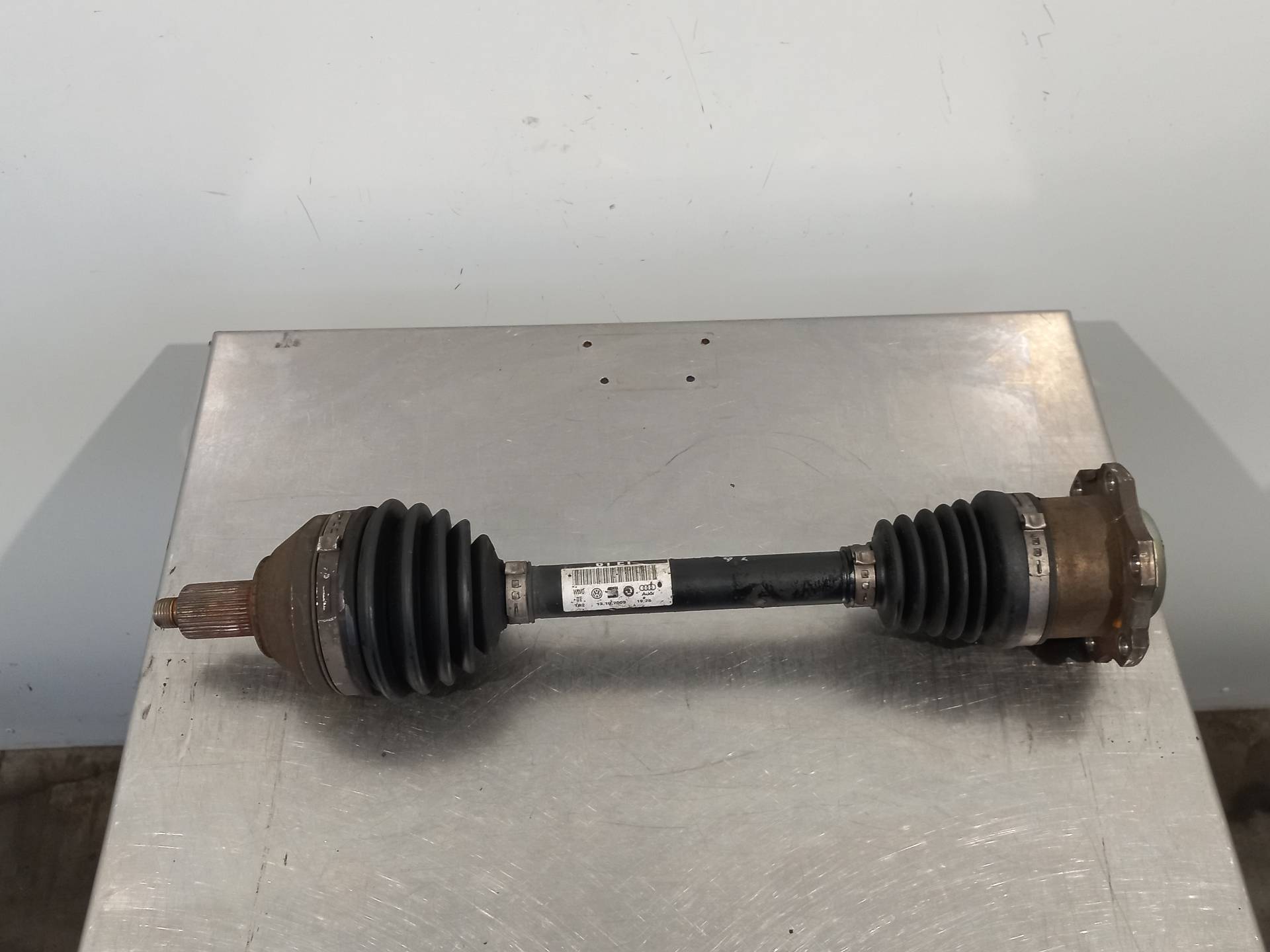 ALFA ROMEO MiTo 955 (2008-2020) Front Left Driveshaft 6R0407761E 26411267