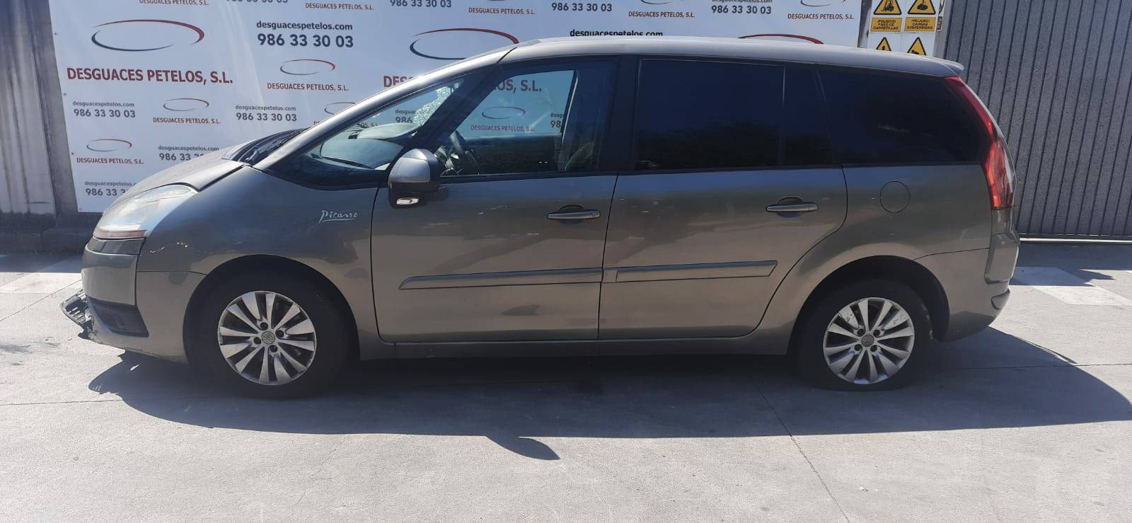 TOYOTA C4 Picasso 1 generation (2006-2013) Priekšējā stikla tīrītāja mehānisms B58LHD14303 24885432