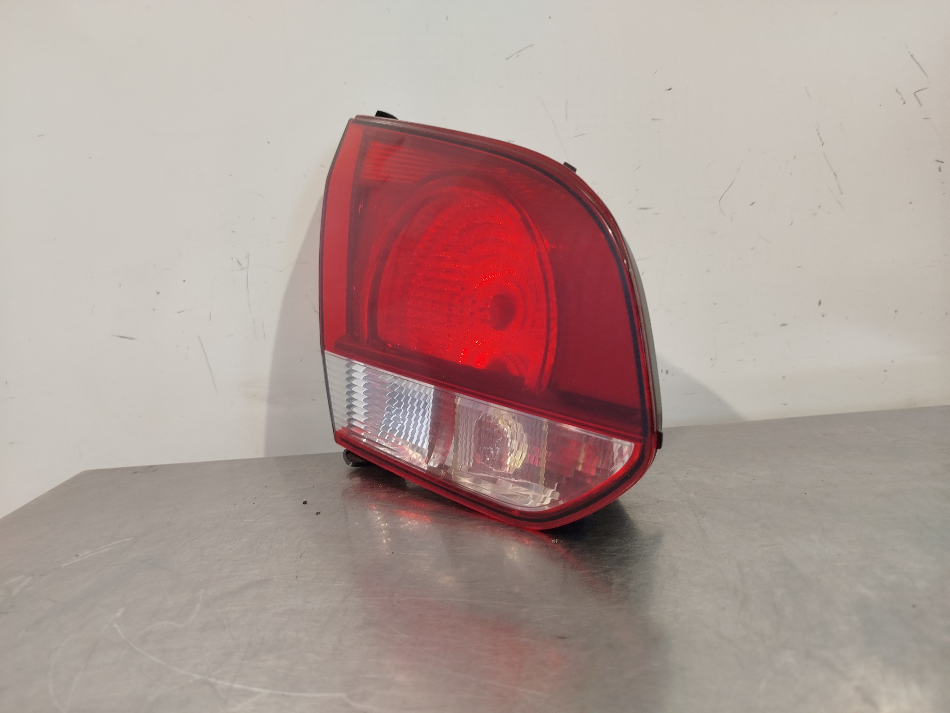 CHEVROLET Golf 6 generation (2008-2015) Rear Left Taillight 5K0945093AA 24890490