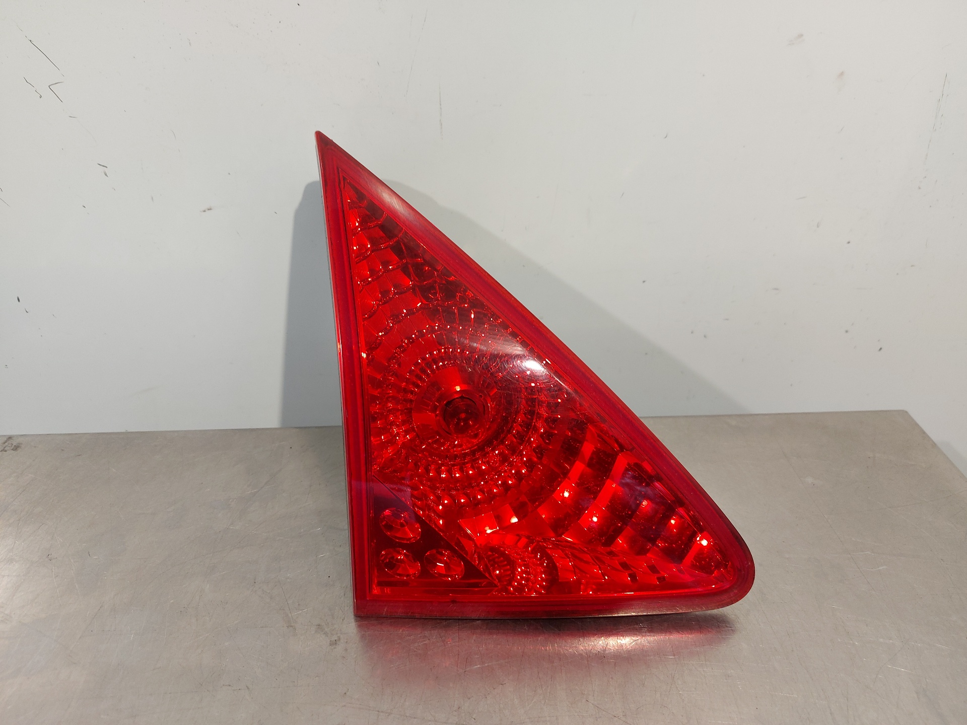 PEUGEOT 3008 1 generation (2010-2016) Rear Left Taillight 9683461080 24889354