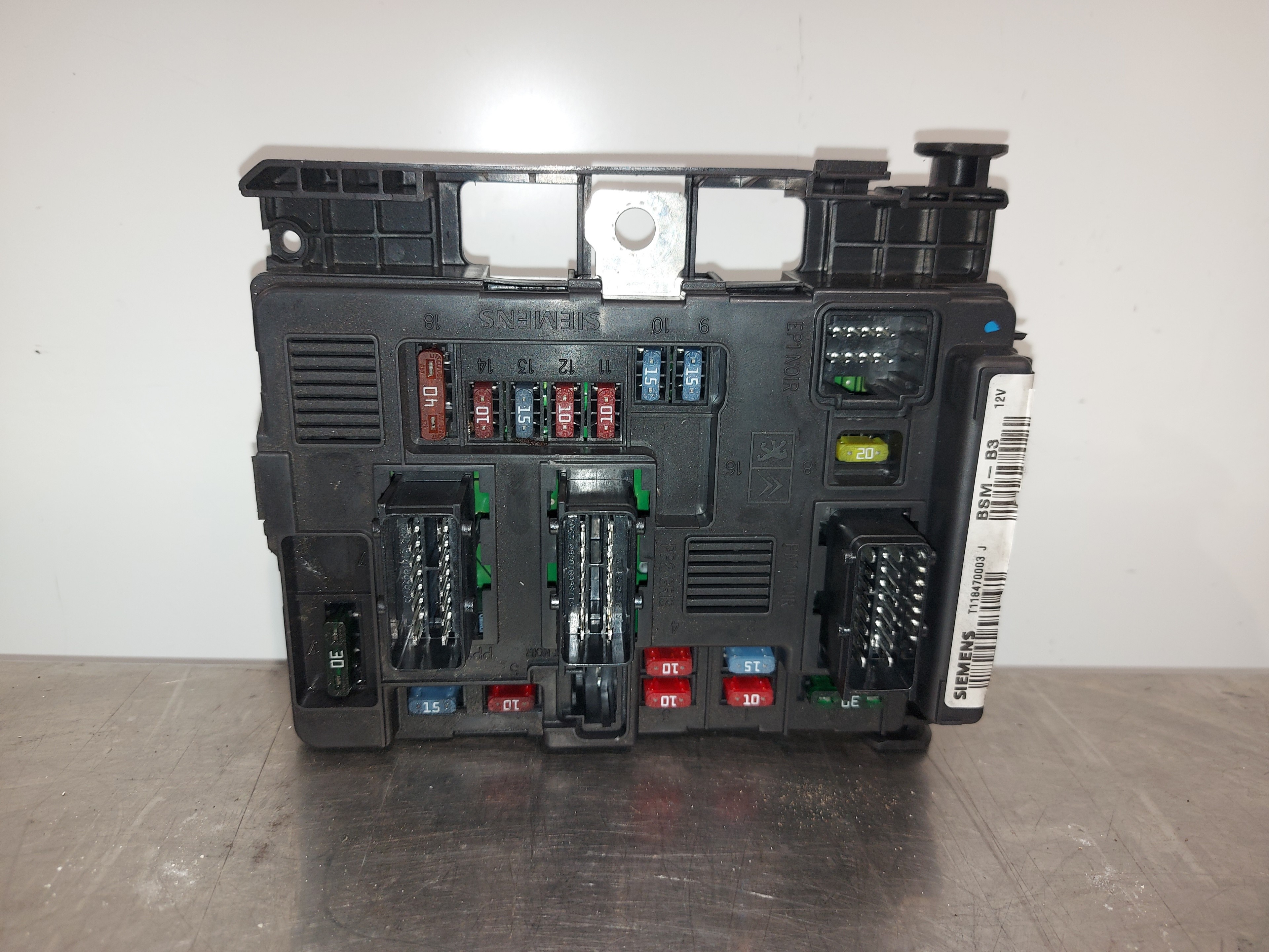 CITROËN Xsara Picasso 1 generation (1999-2010) Fuse Box 9643498880 26408720