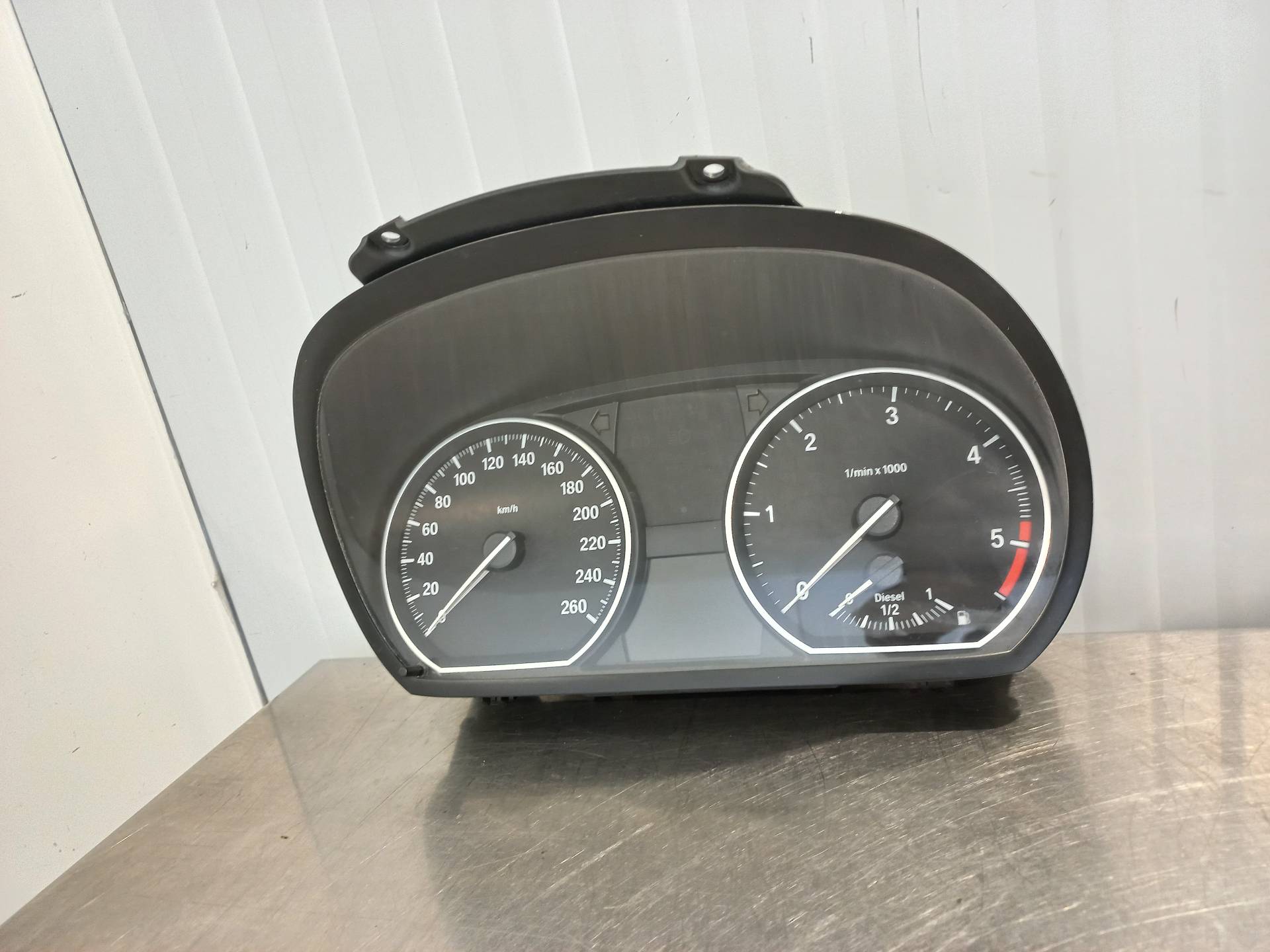 BMW 1 Series E81/E82/E87/E88 (2004-2013) Speedometer 914147701 26411311